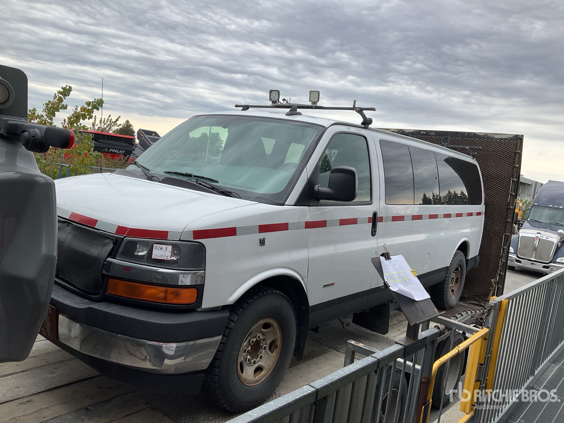 2017 Chevrolet EXPRESS 3500