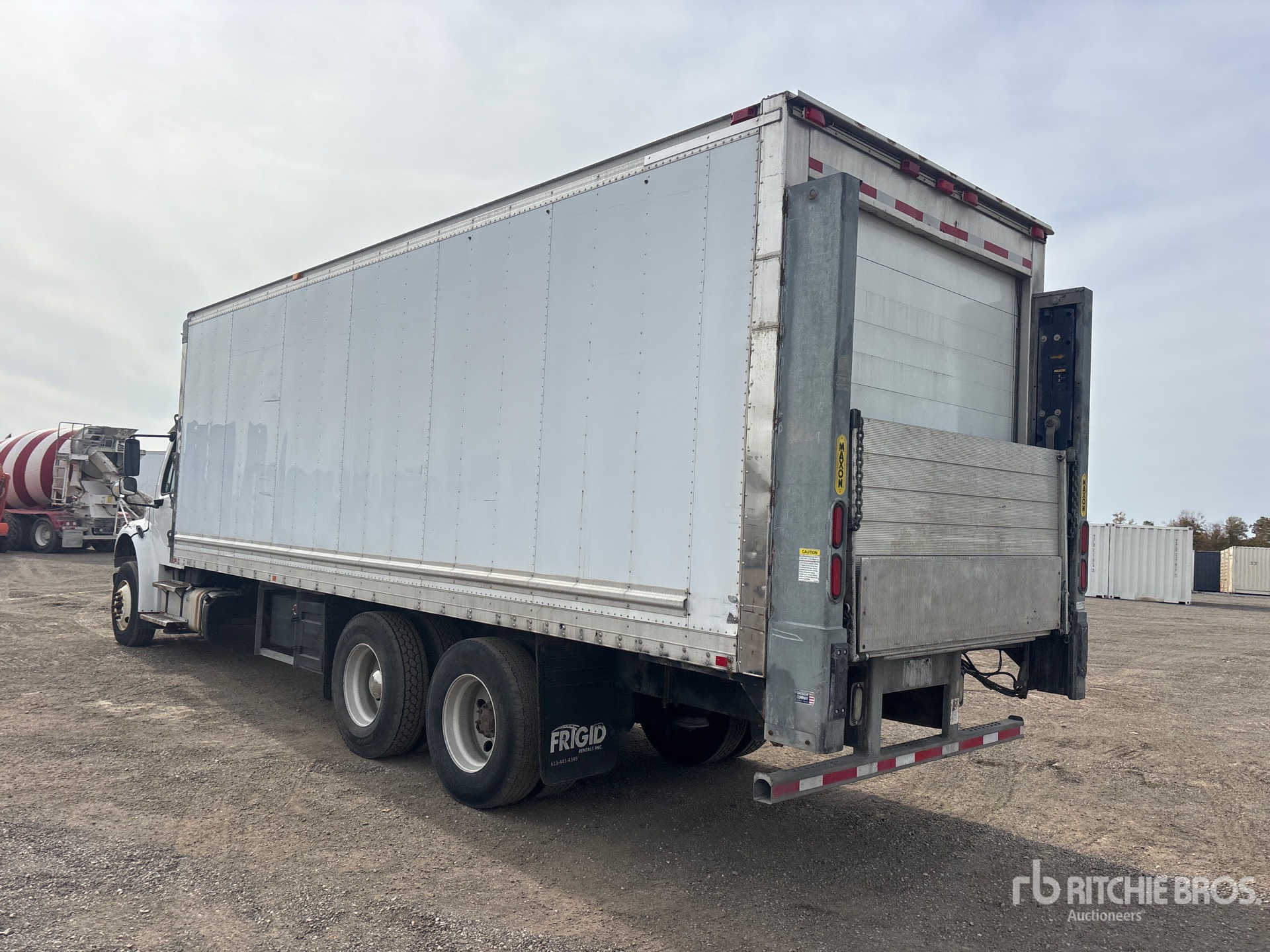 2018 Freightliner M2 106