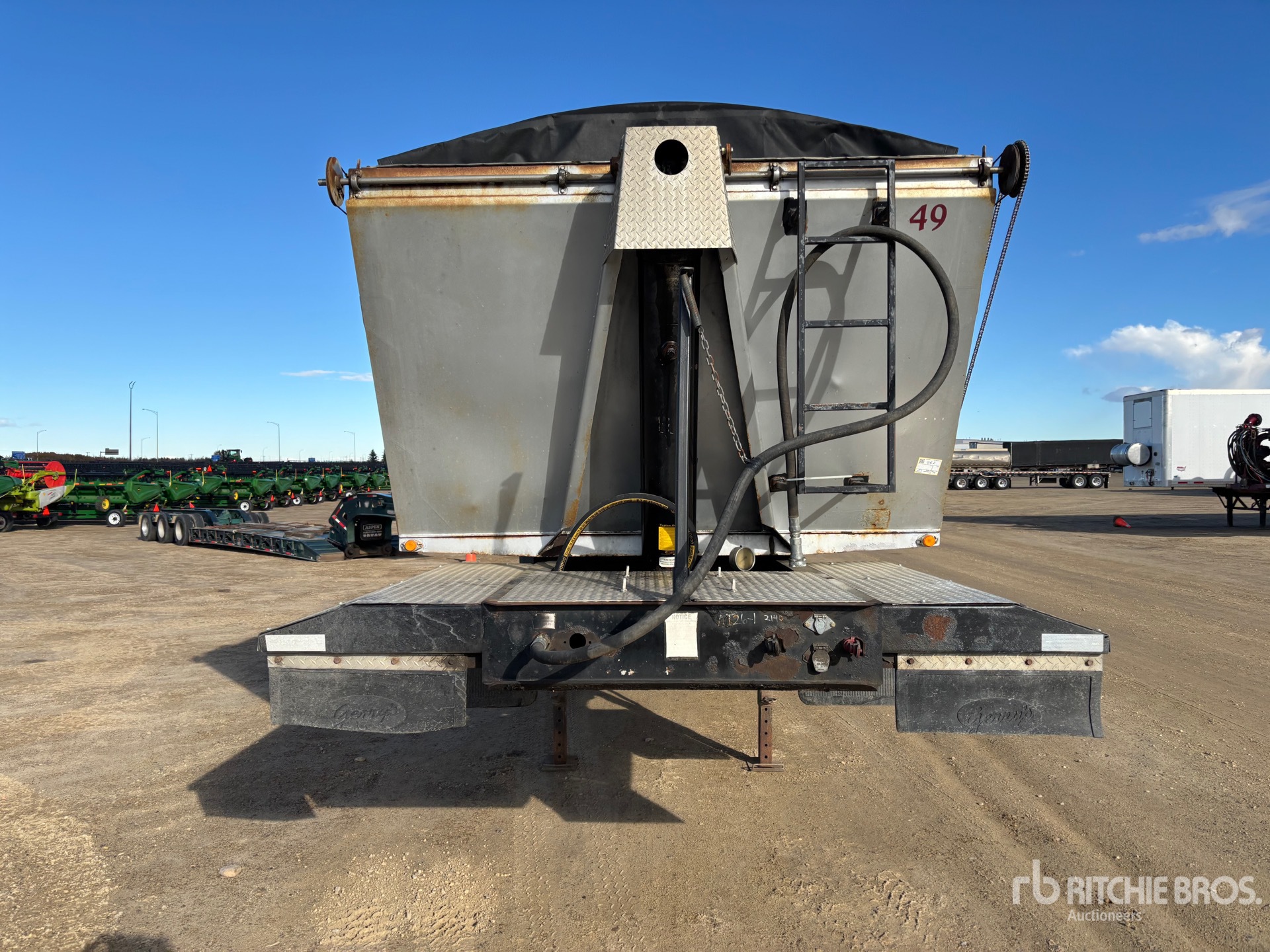 2008 Cross Country 33 FT TRI/A