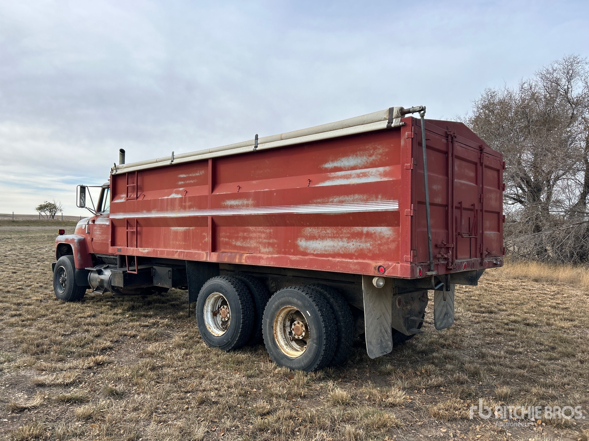 Ford 9000