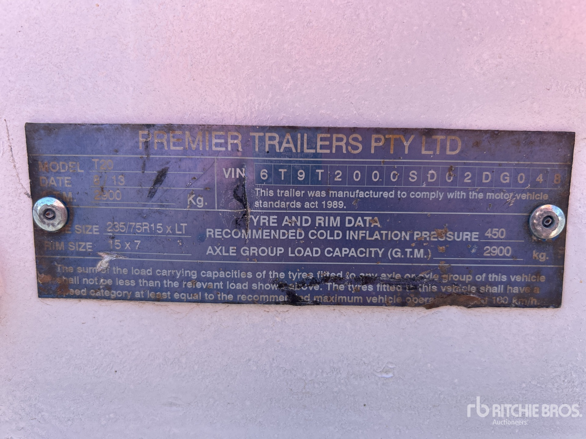 2013 Premier 5.4 M BOGIE/A