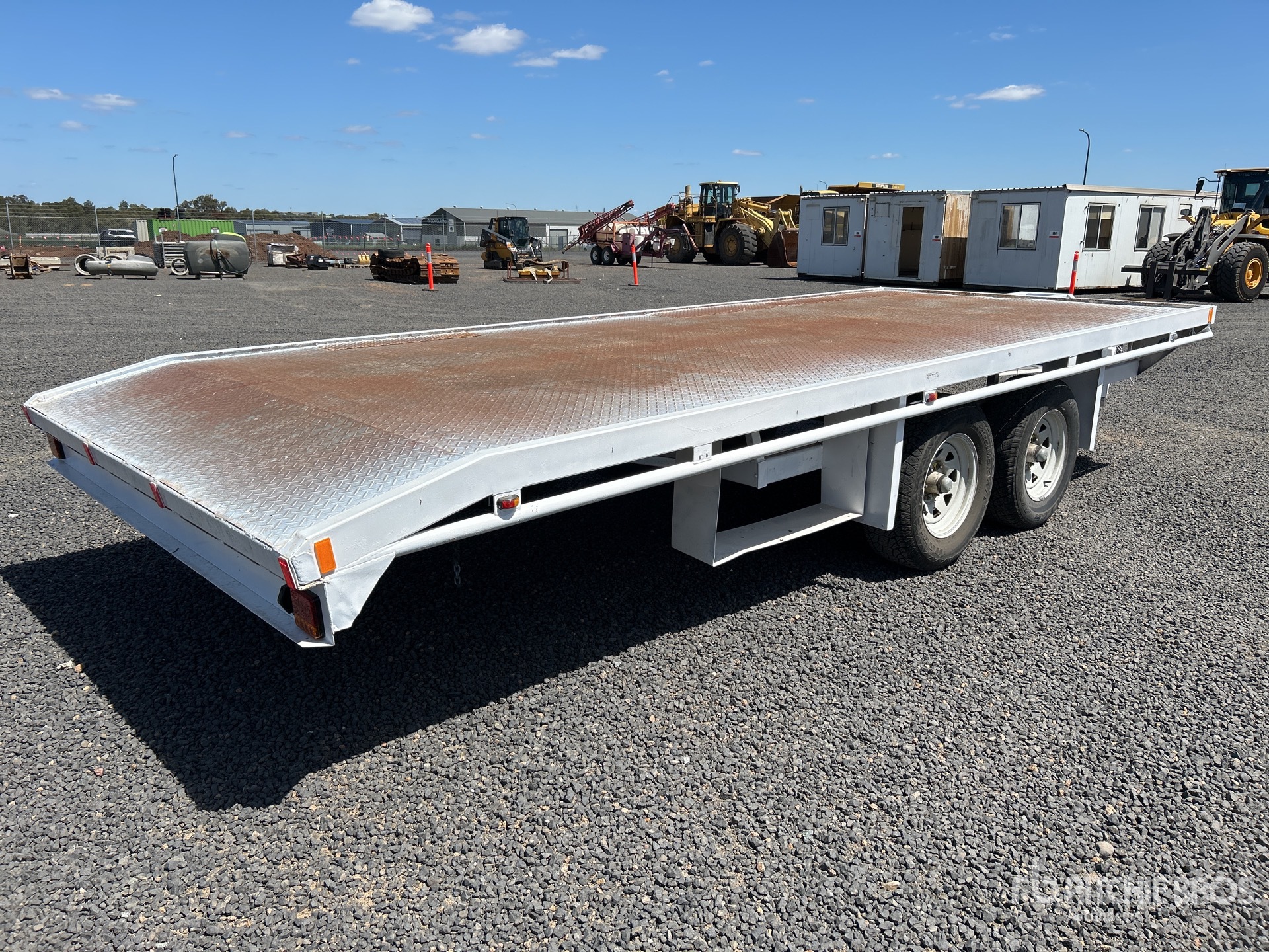 2013 Premier 5.4 M BOGIE/A