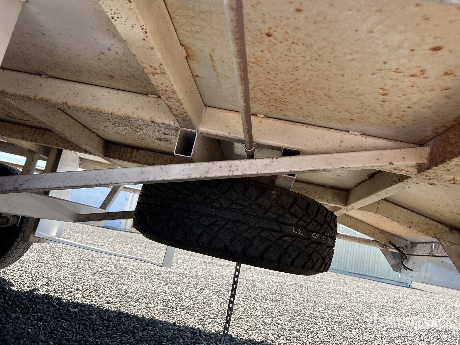 2013 Premier 5.4 M BOGIE/A