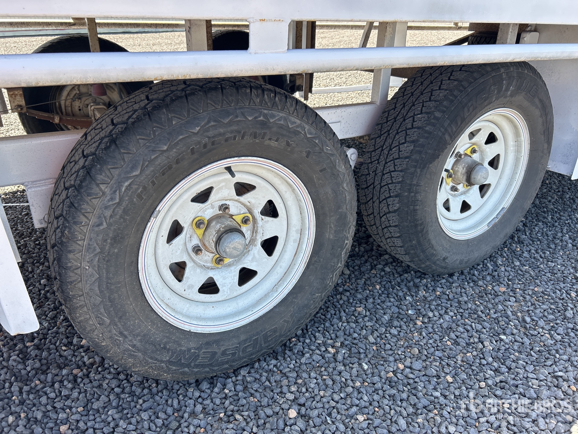 2013 Premier 5.4 M BOGIE/A