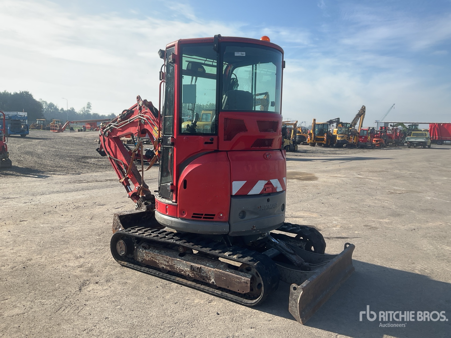2014 Yanmar VIO33-U