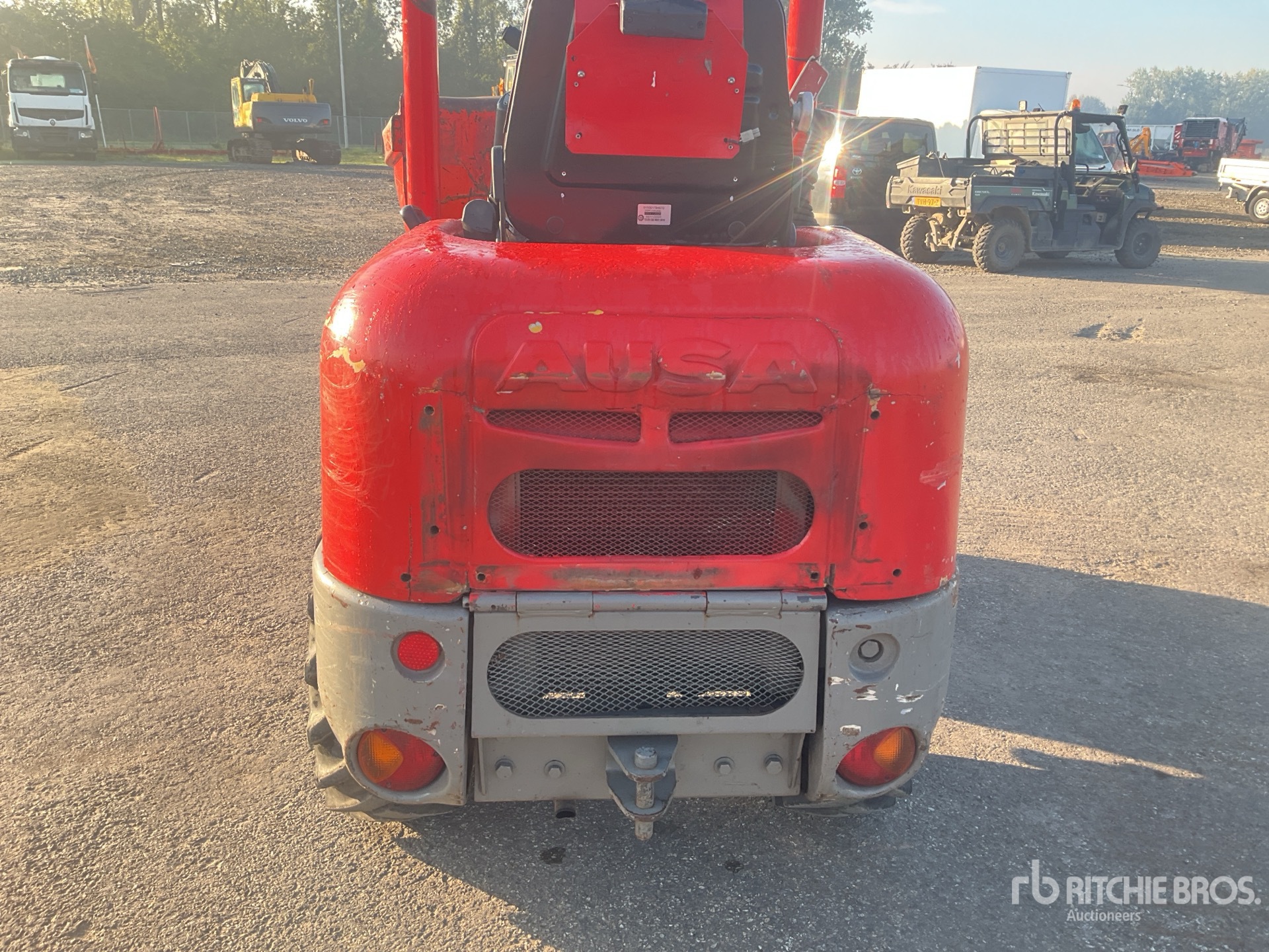 2014 Ausa D120AHA