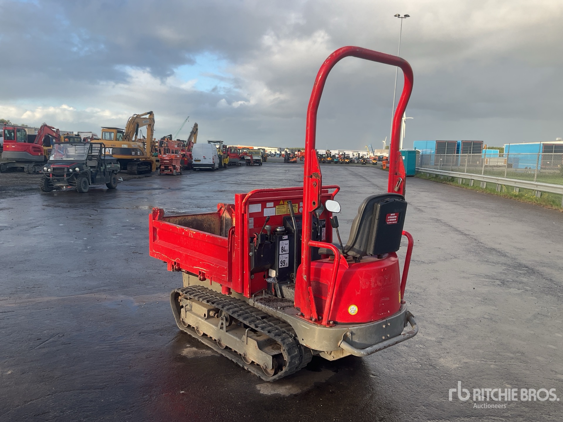 2017 Yanmar C12R-B