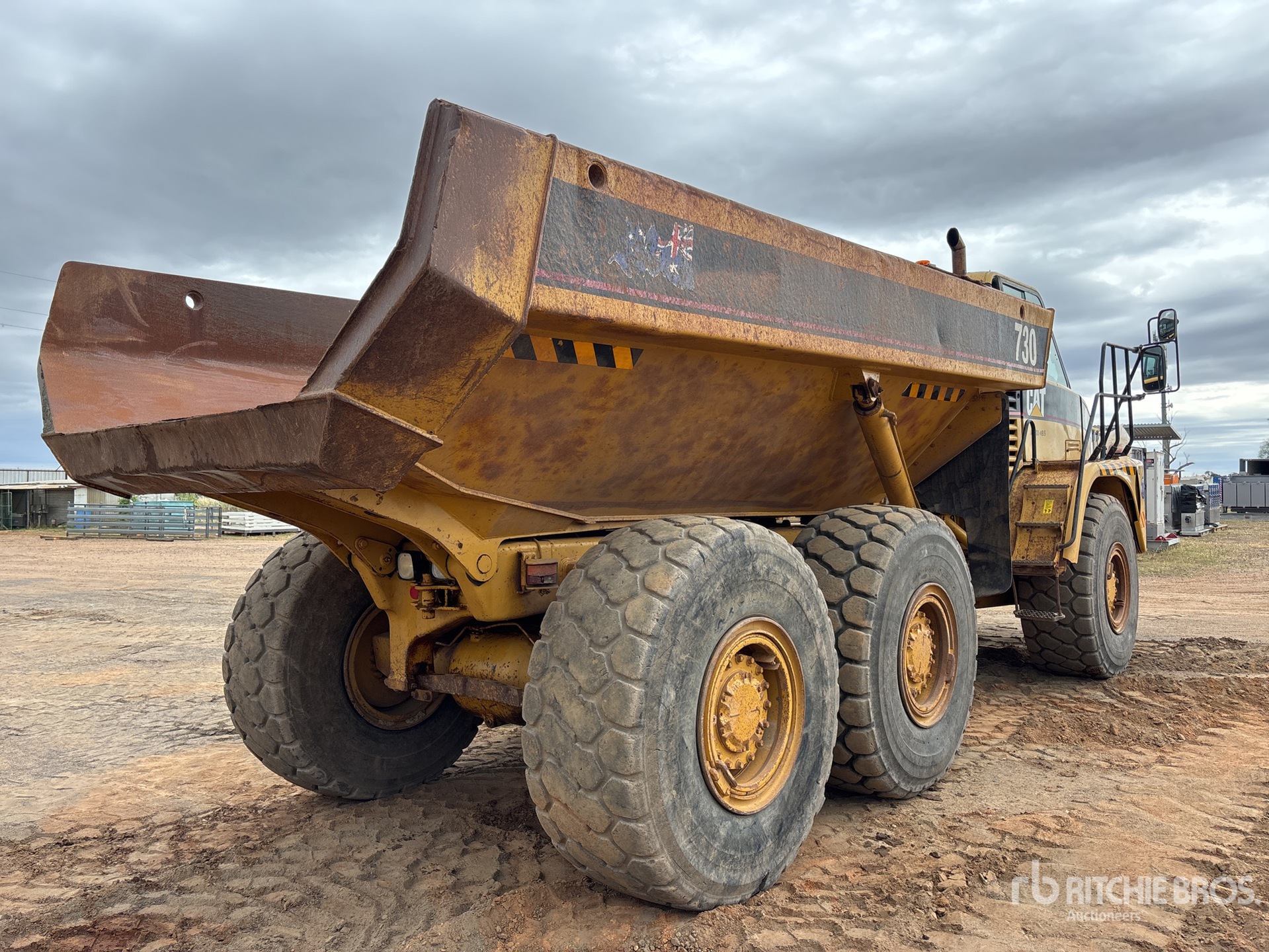 2005 Caterpillar 730