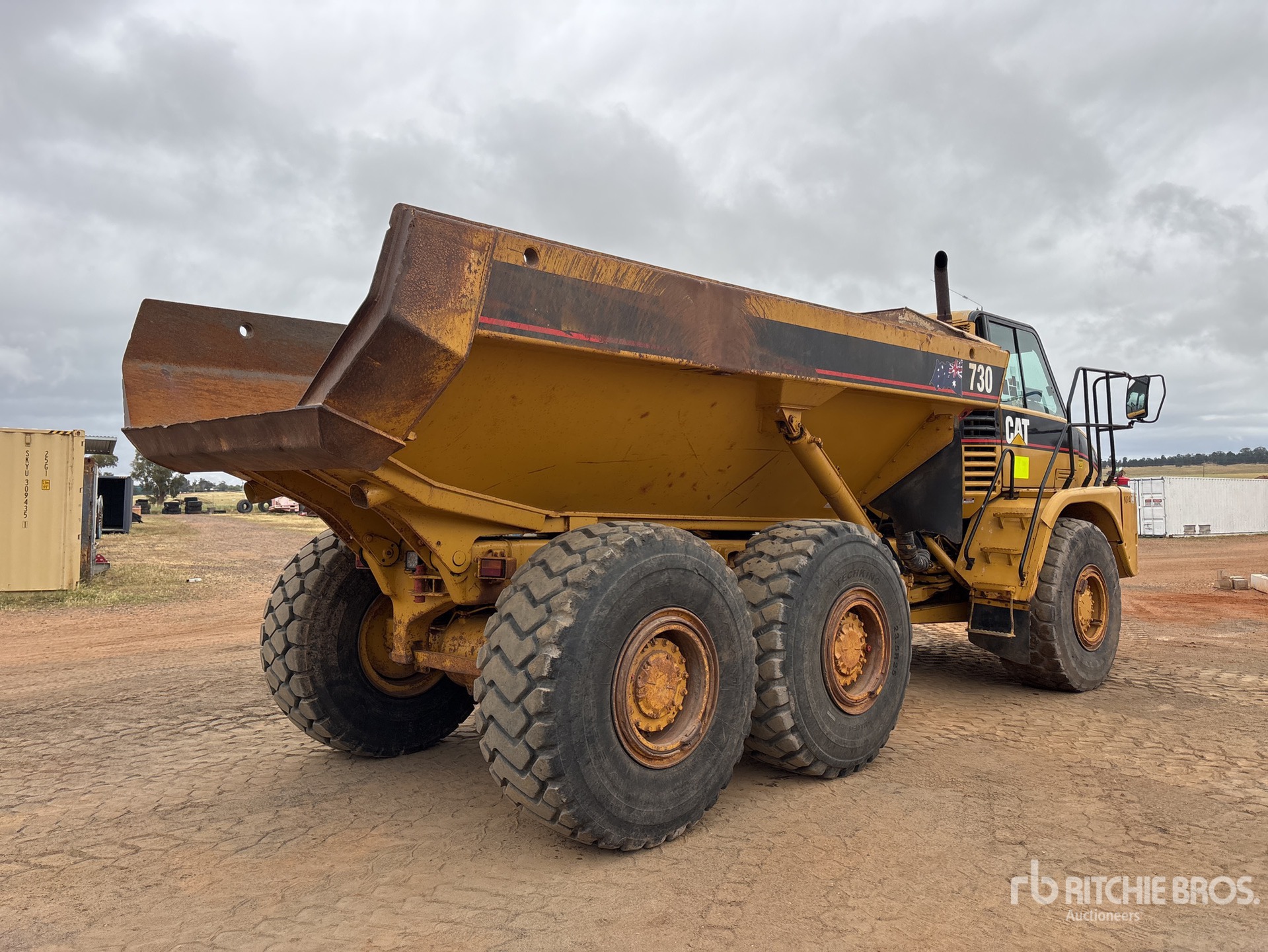 2002 Caterpillar 730