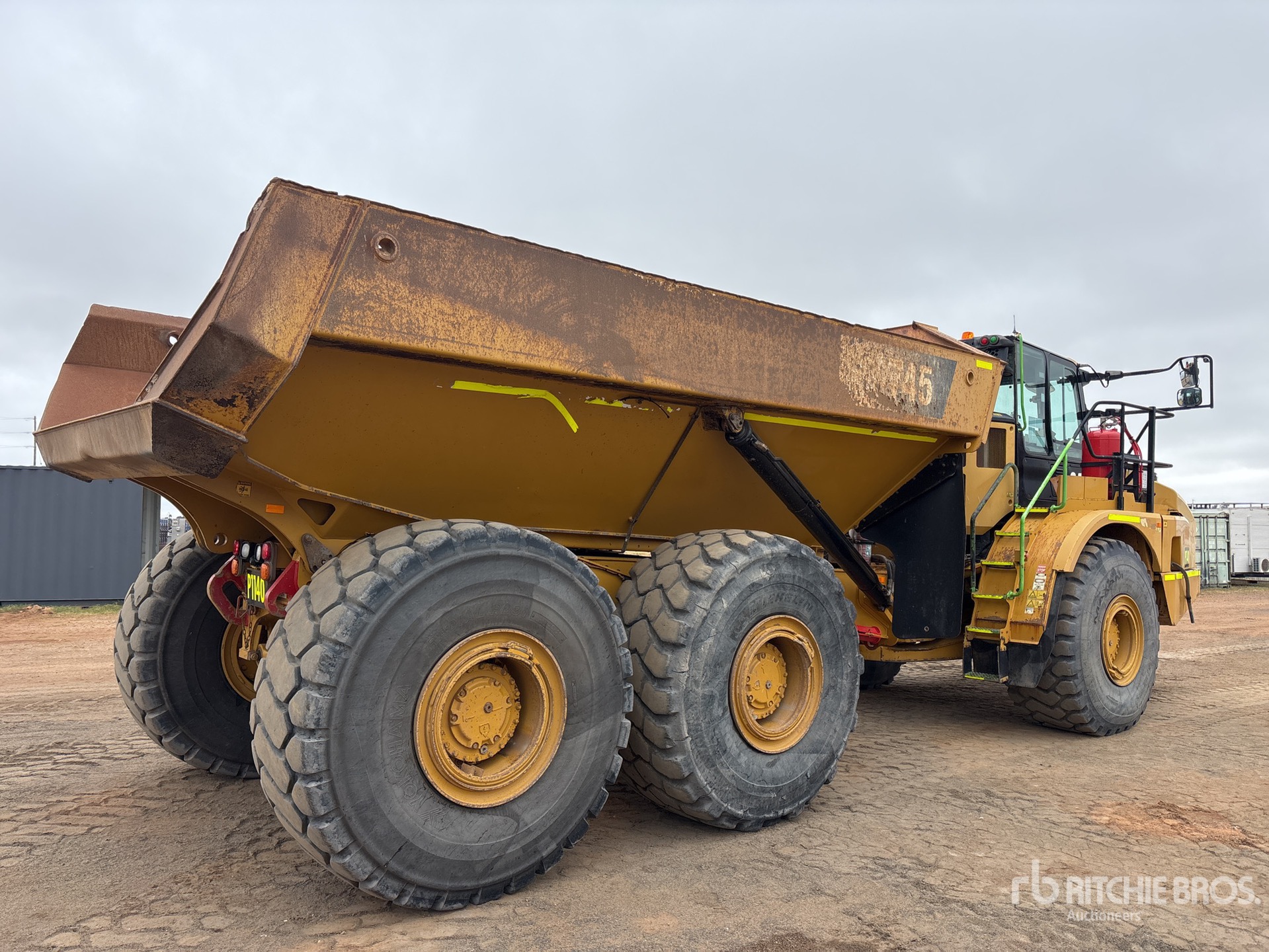 2018 Caterpillar 745