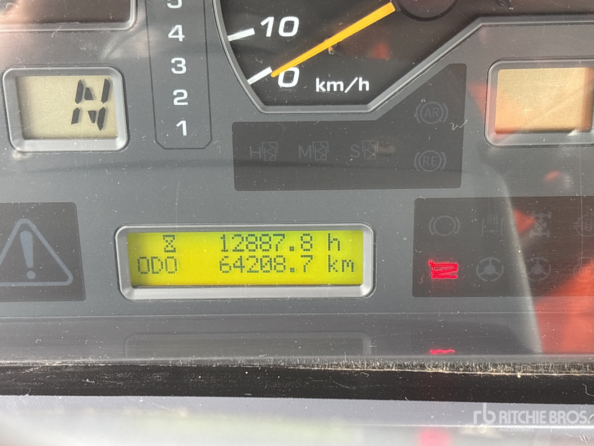 2016 Komatsu HM300-2