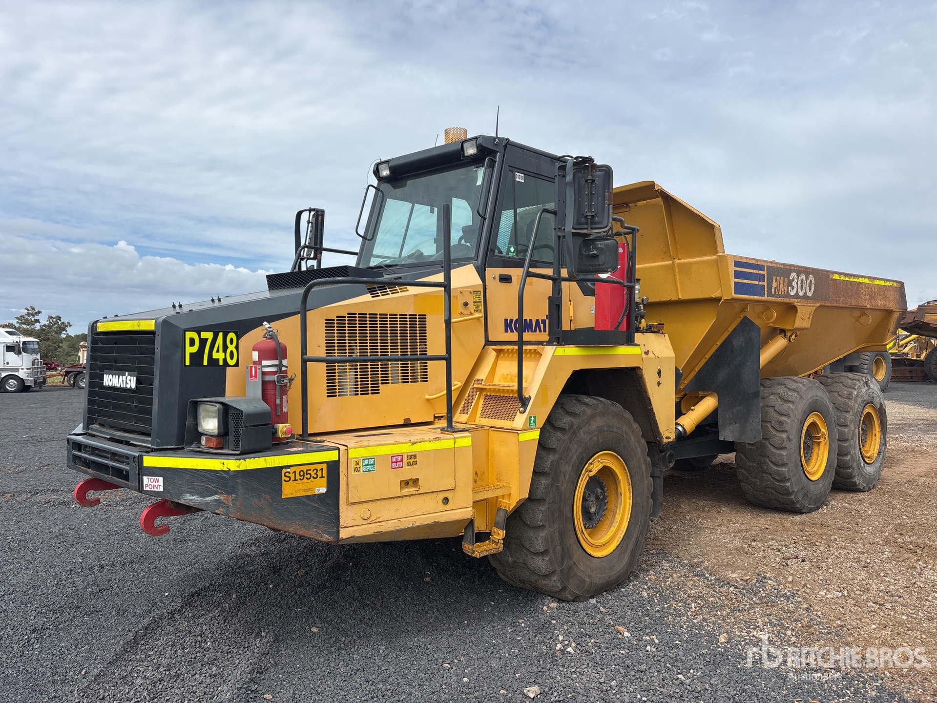 Photo of 2016 Komatsu HM300-2