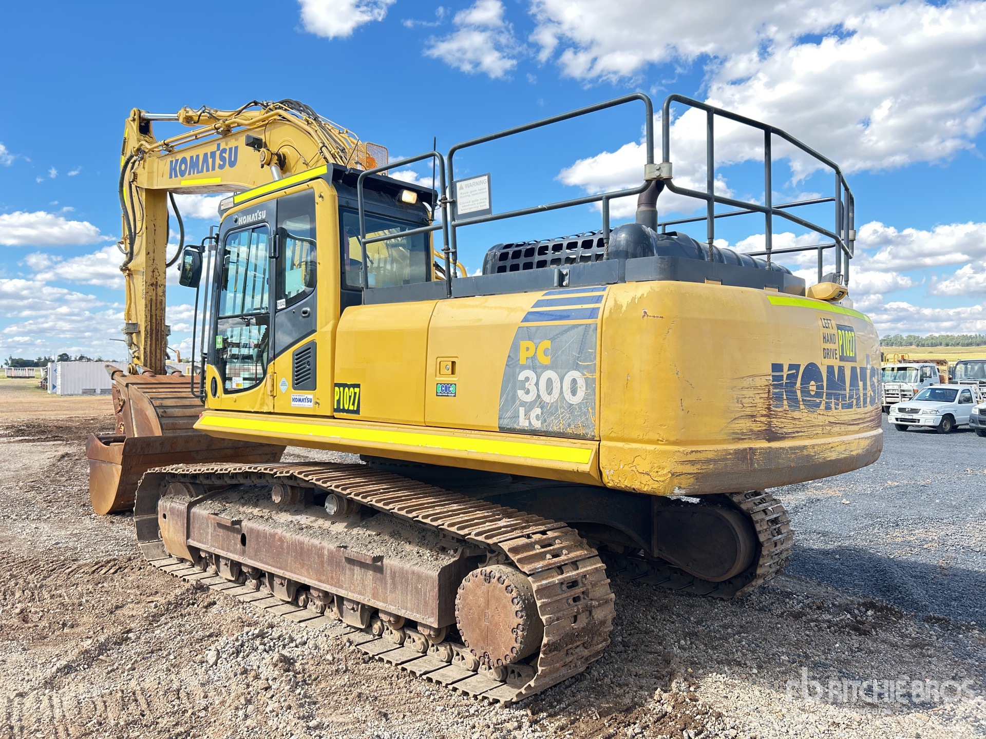 2019 Komatsu PC300LC-8M0