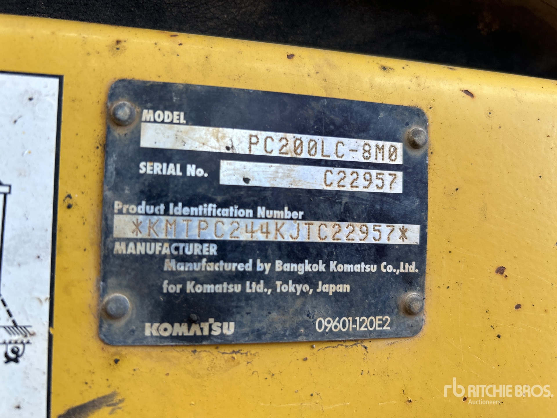 2018 Komatsu PC200LC-8M0