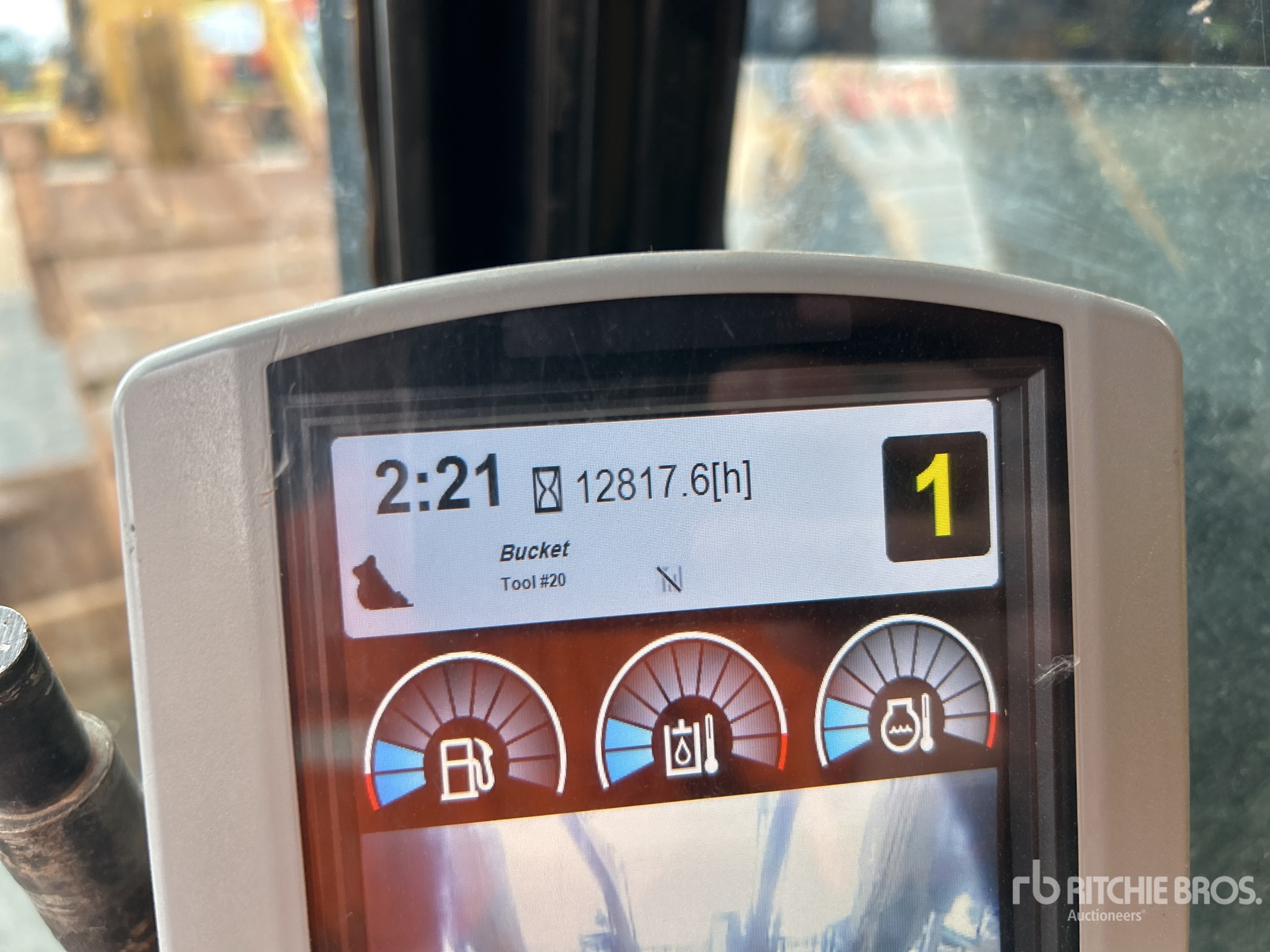 2015 Caterpillar 320E