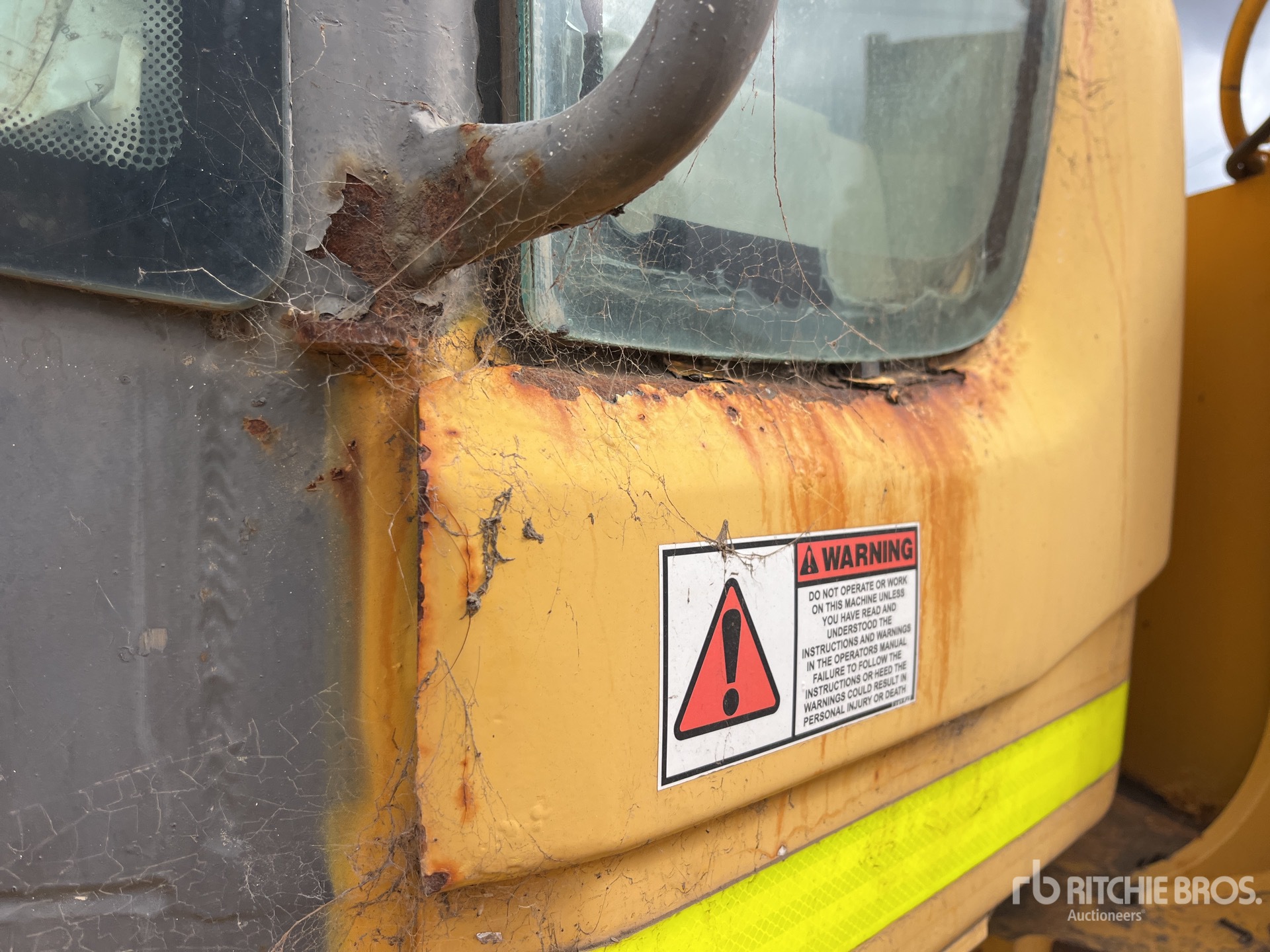 2010 Volvo L120F