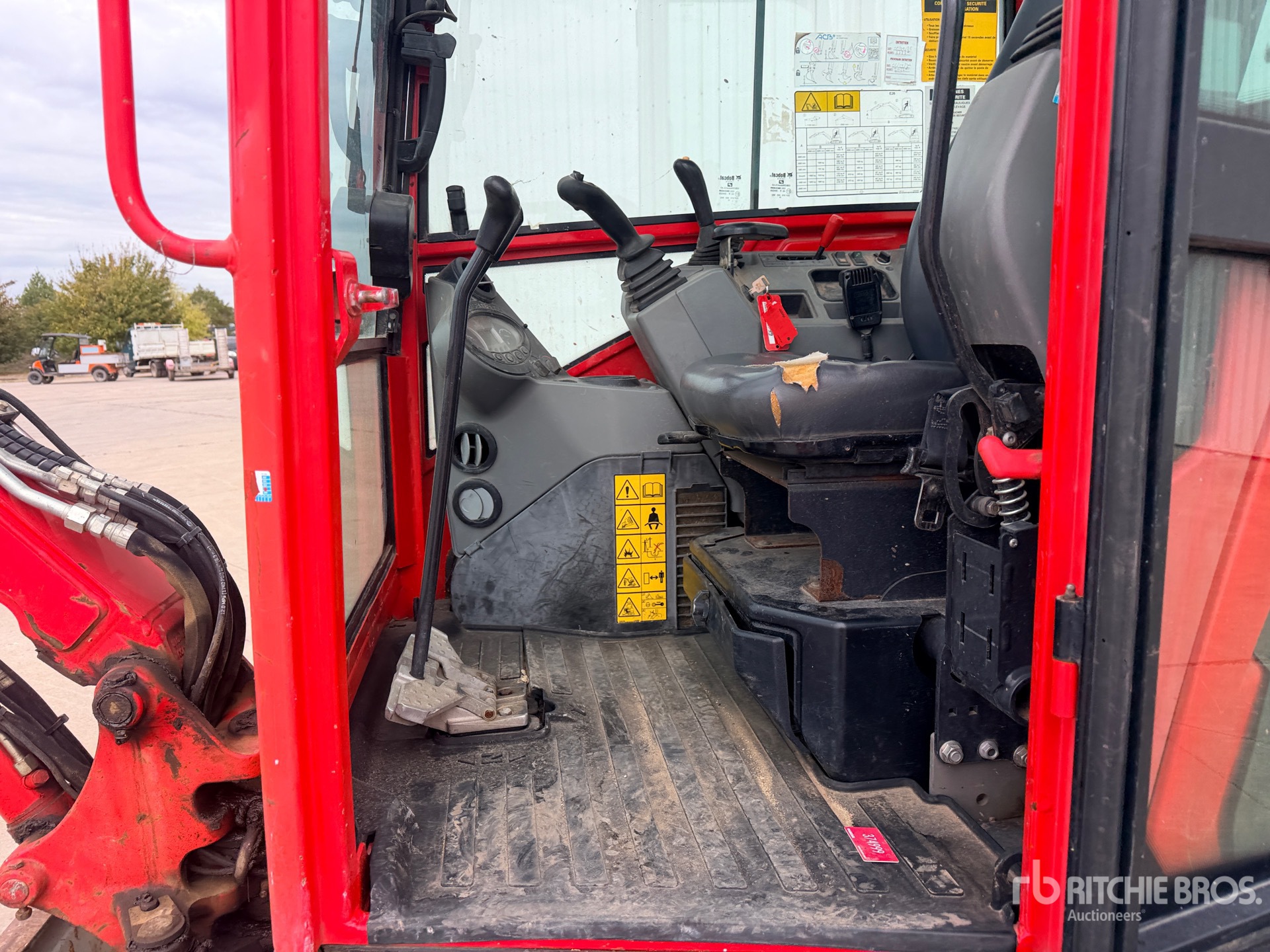 2019 Bobcat E26