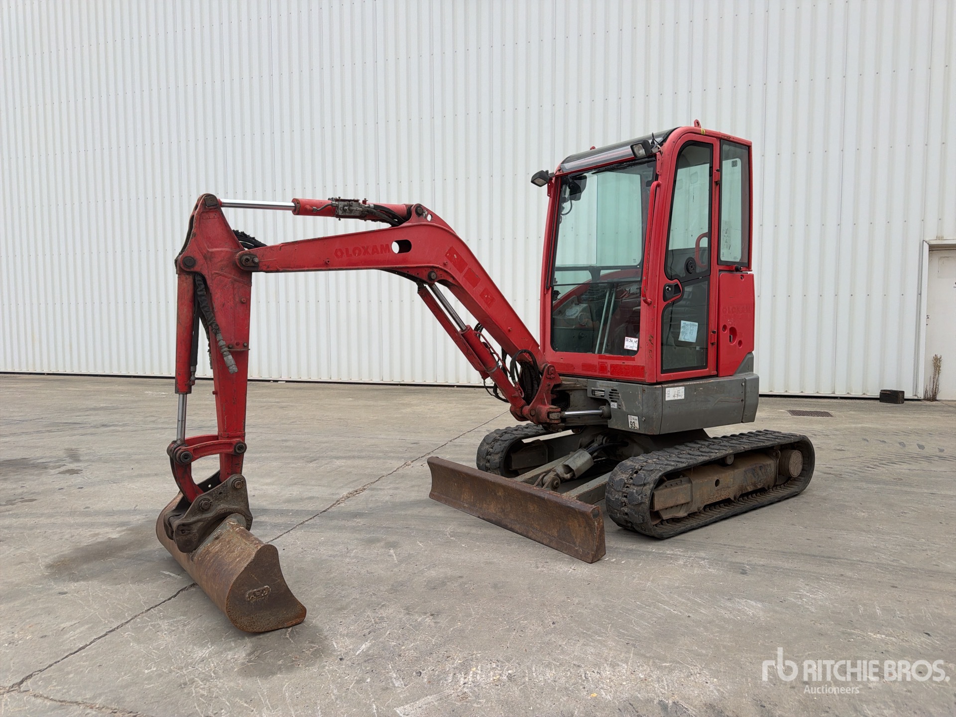 Photo of Volvo ECR25D