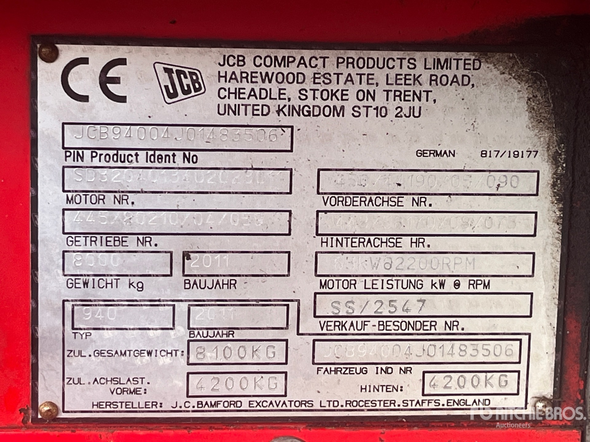 2011 JCB 940