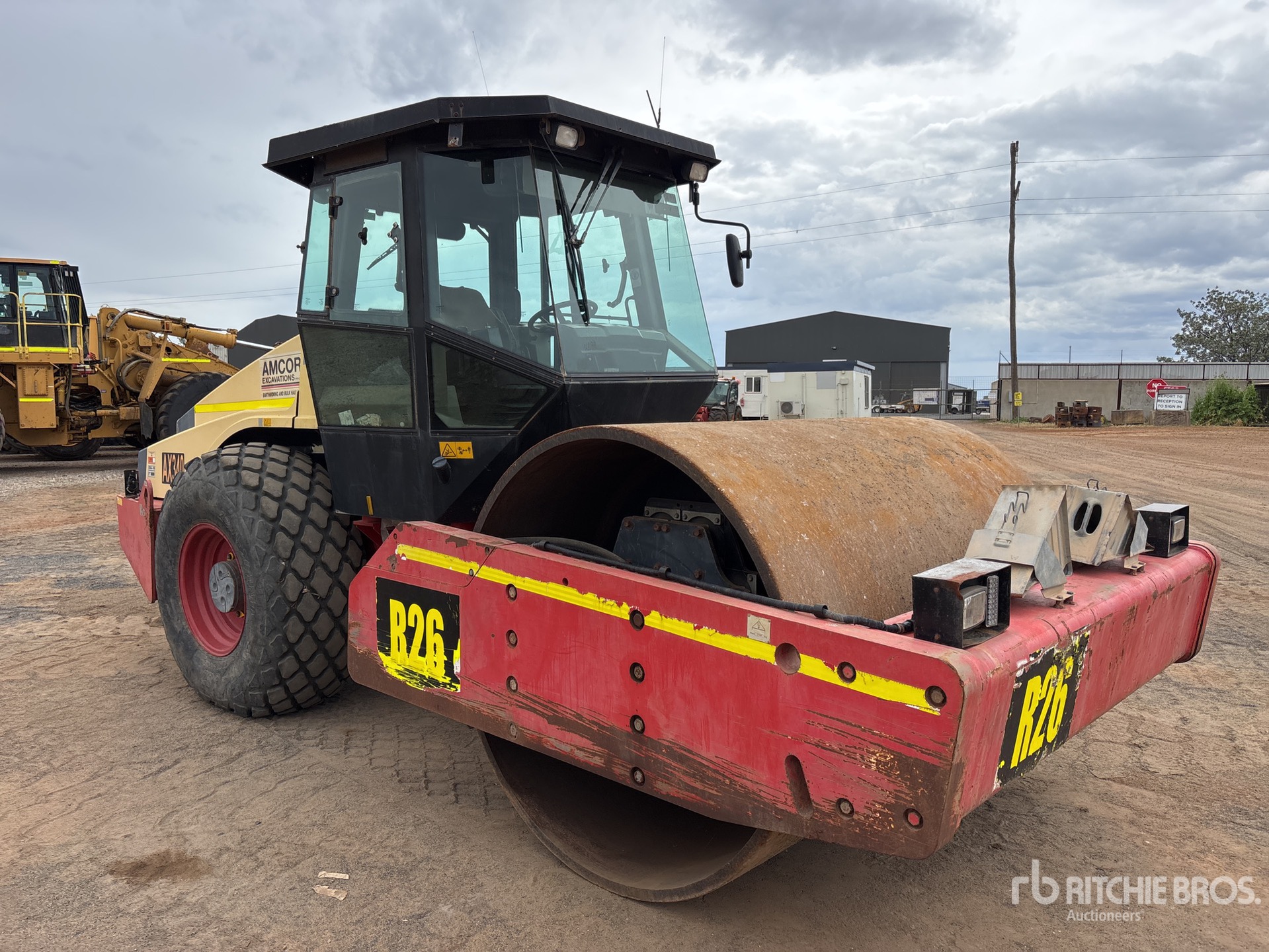2011 Dynapac CA602D