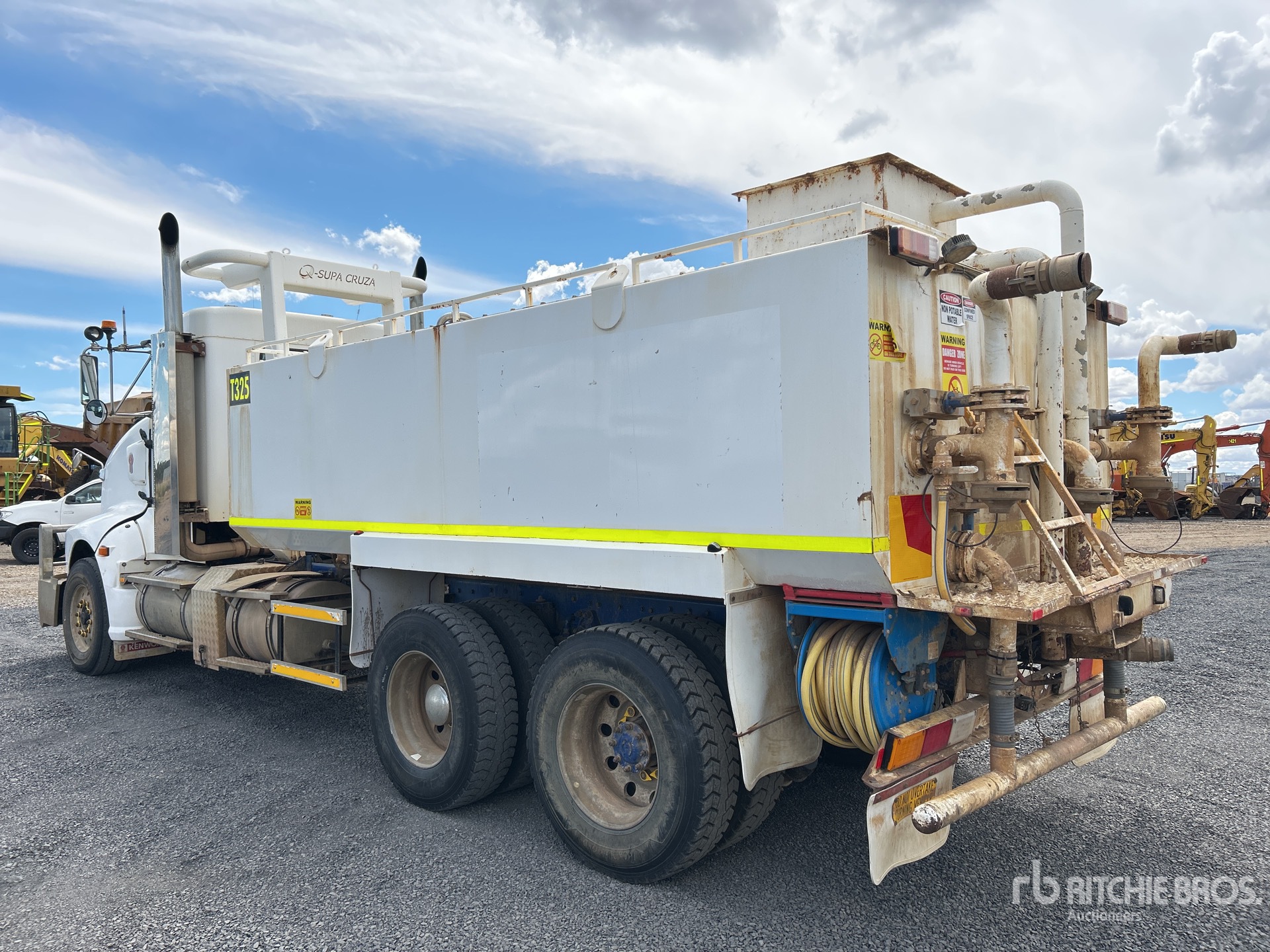 2010 Kenworth T608