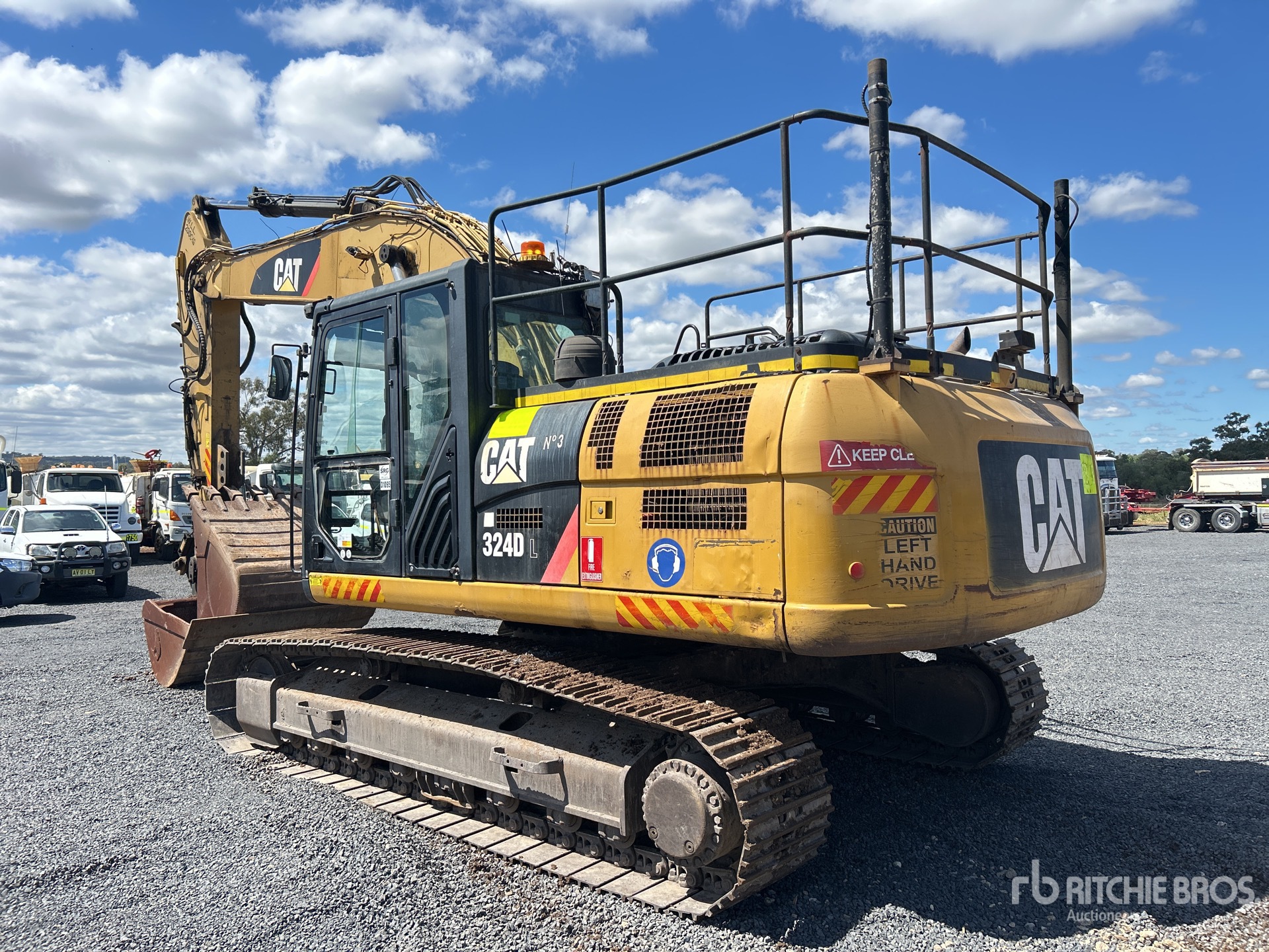 2014 Caterpillar 324DL