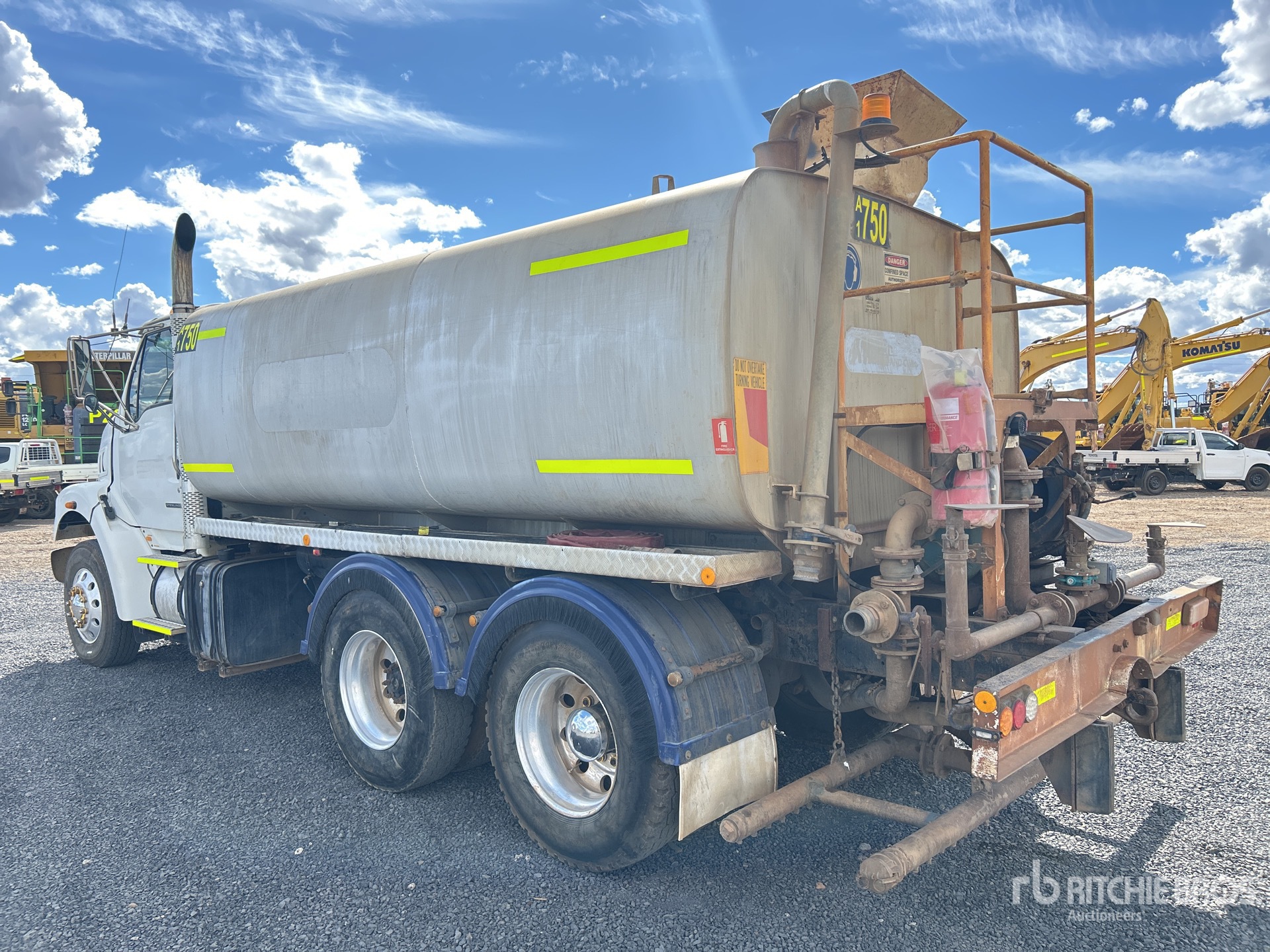 2005 Sterling L7500