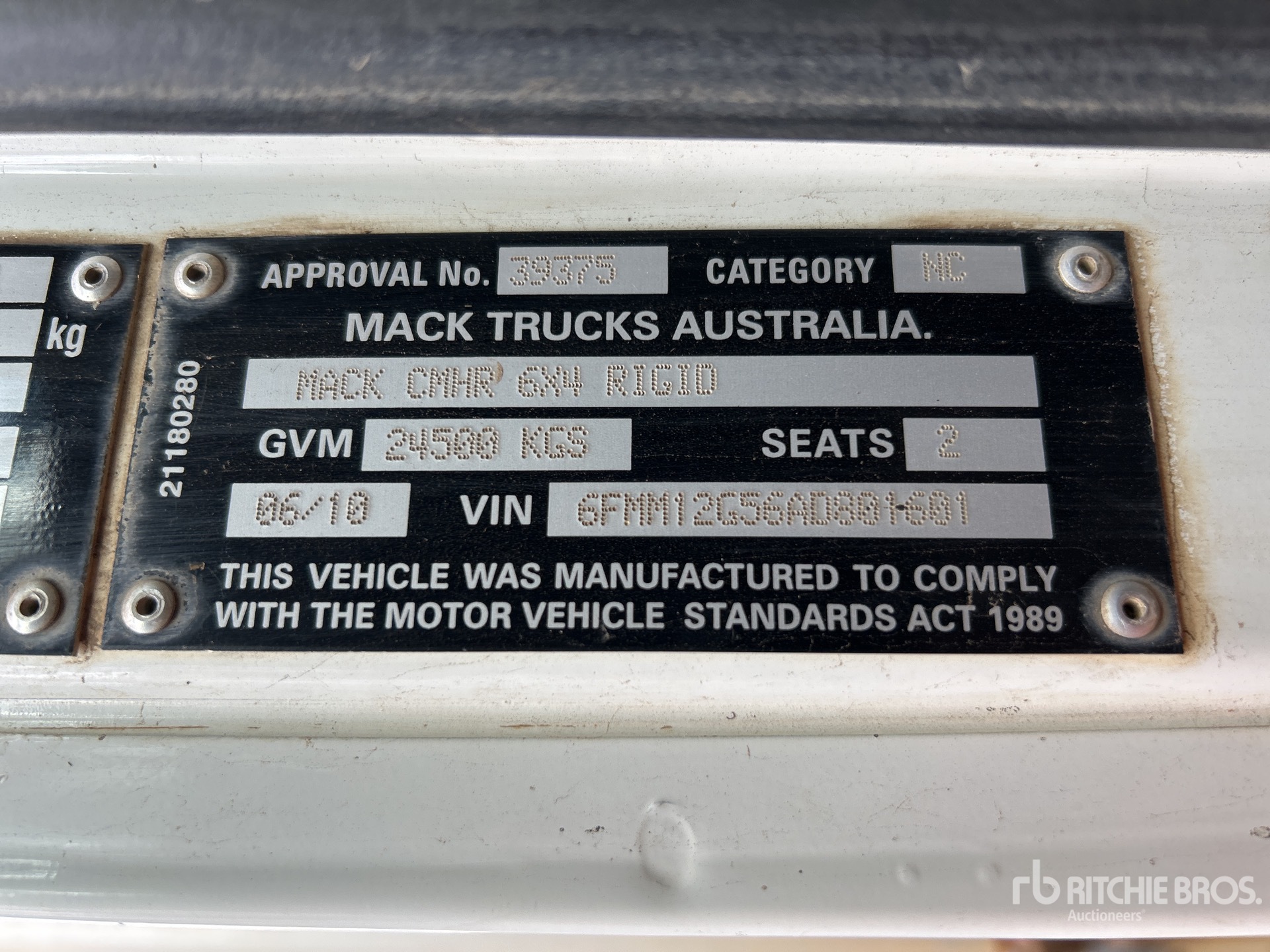 2010 Mack CMHR TRIDENT