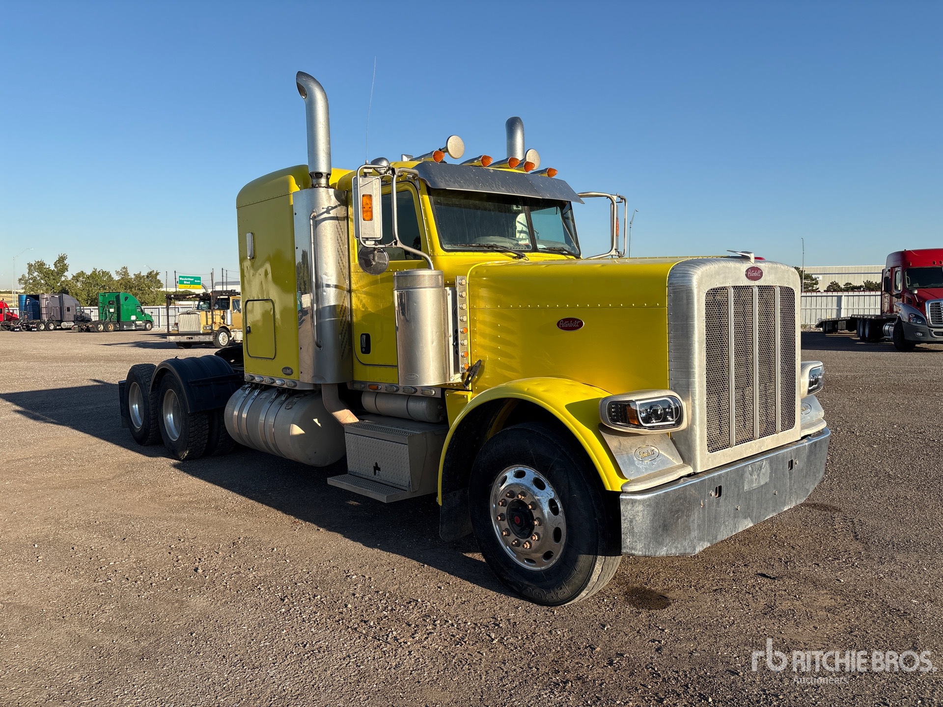2009 Peterbilt 388