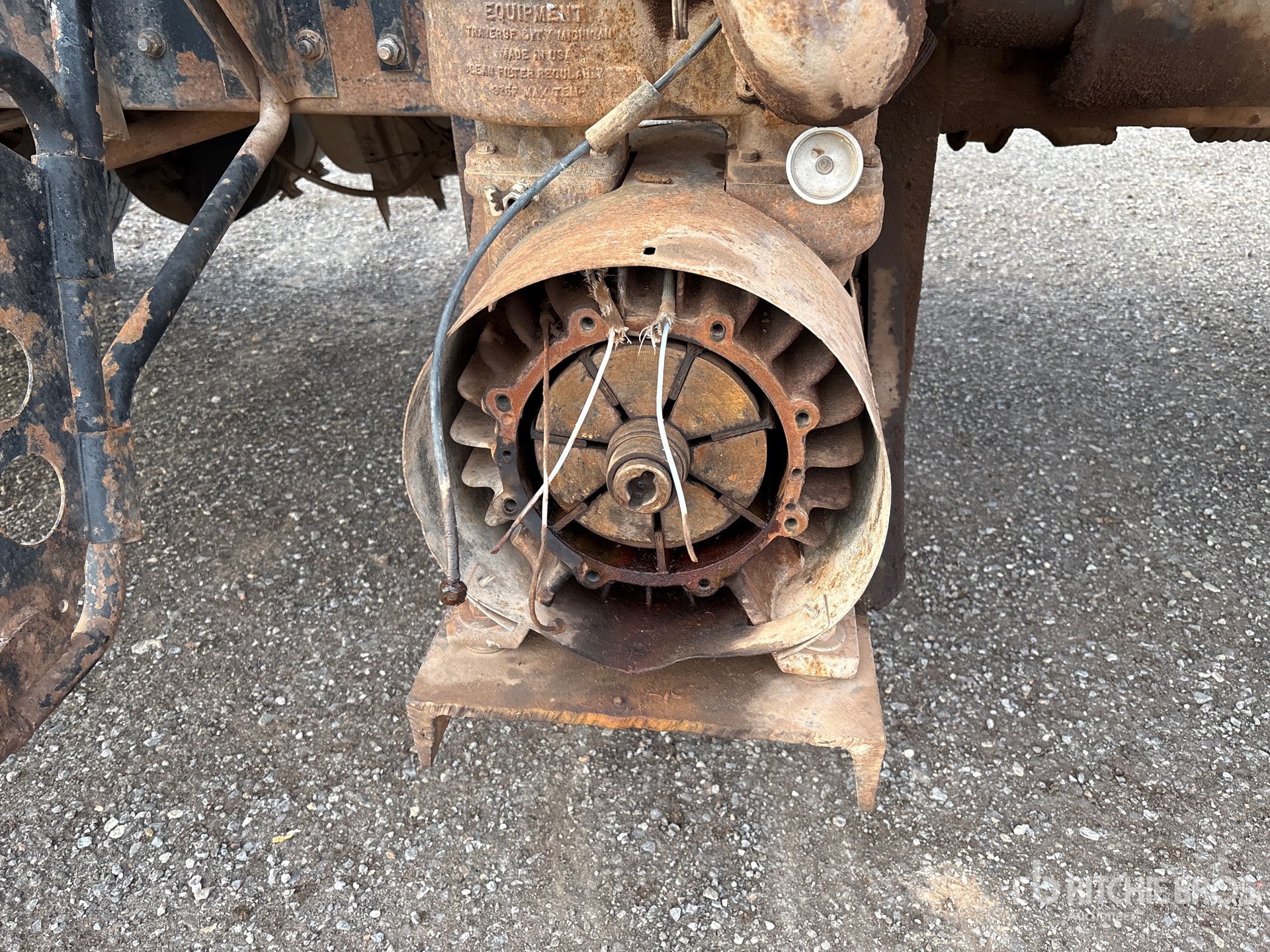 2001 Mack CH613