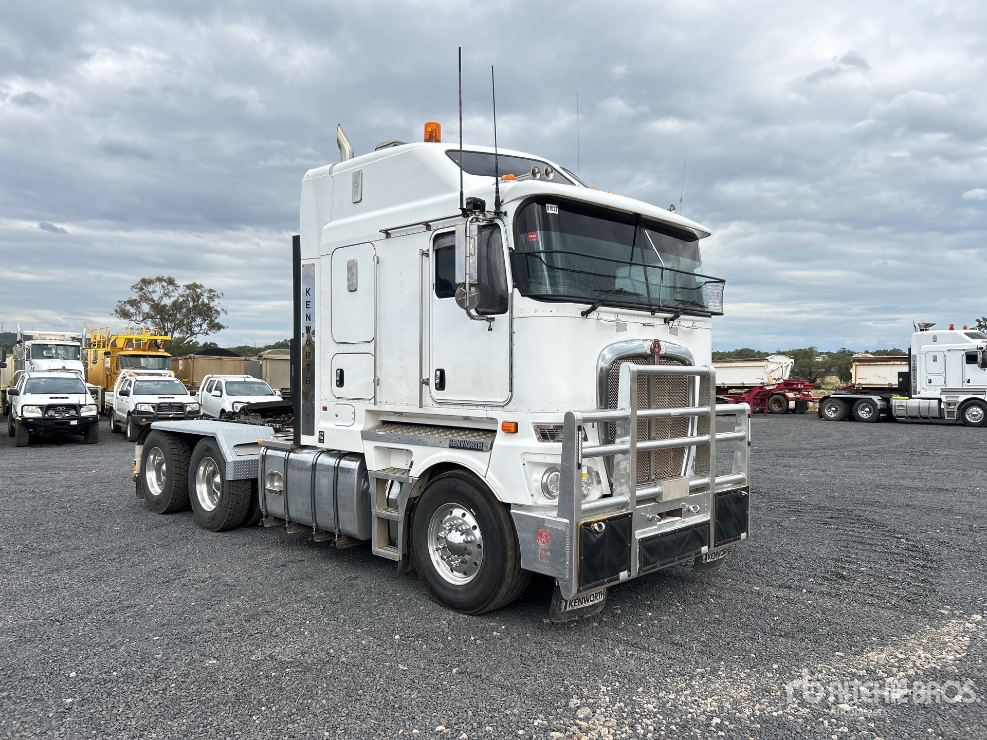 2018 Kenworth K200 BIG CAB AE