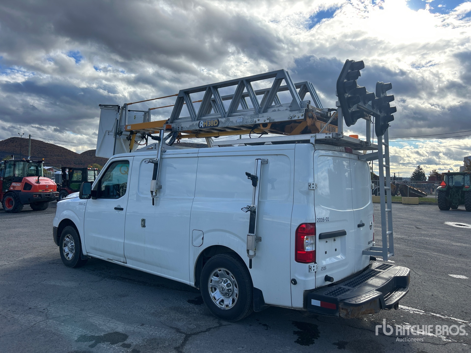 2016 Nissan NV3500