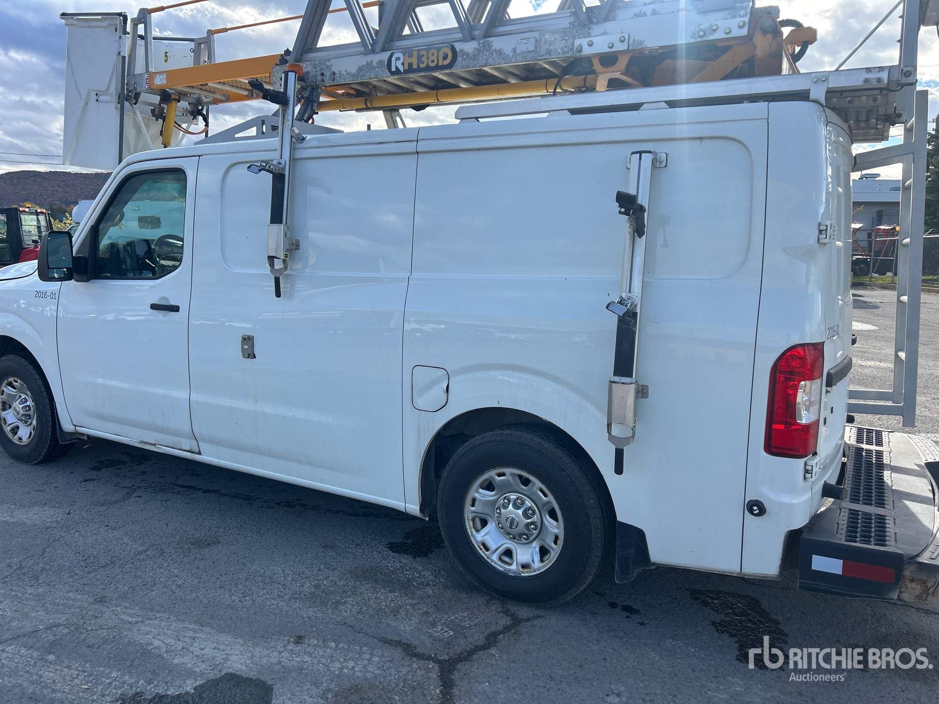 2016 Nissan NV3500