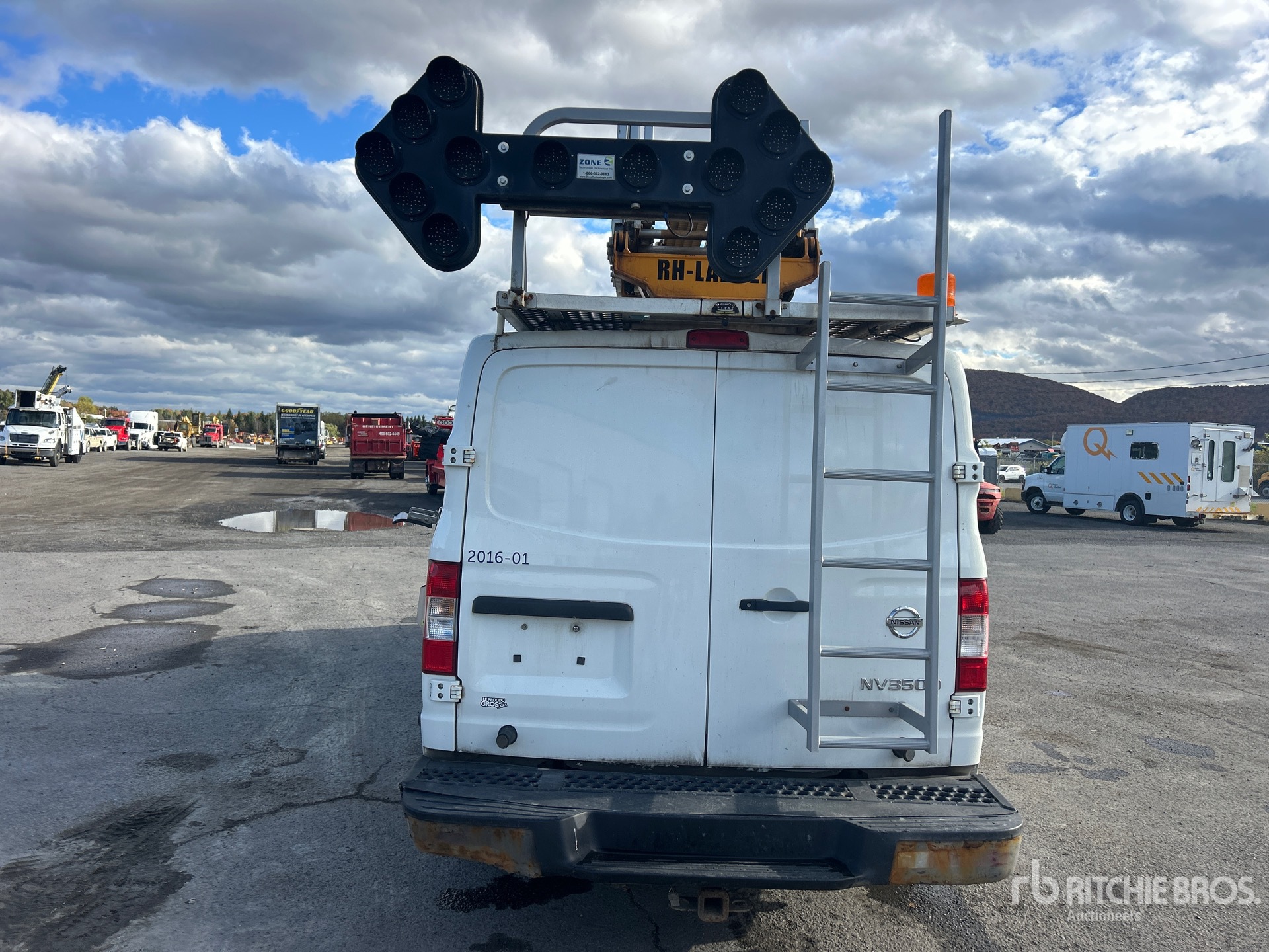 2016 Nissan NV3500