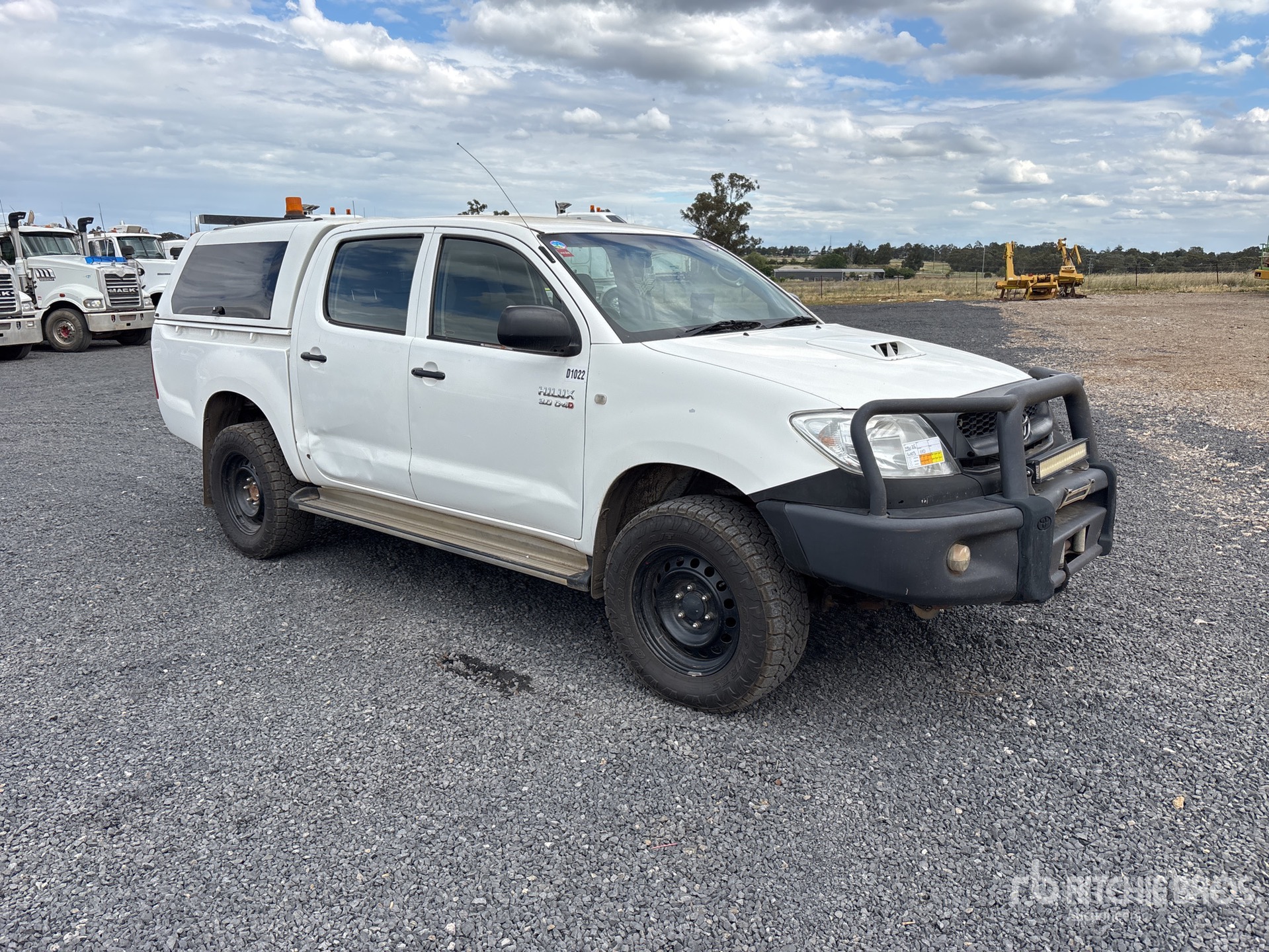 2011 Toyota HILUX