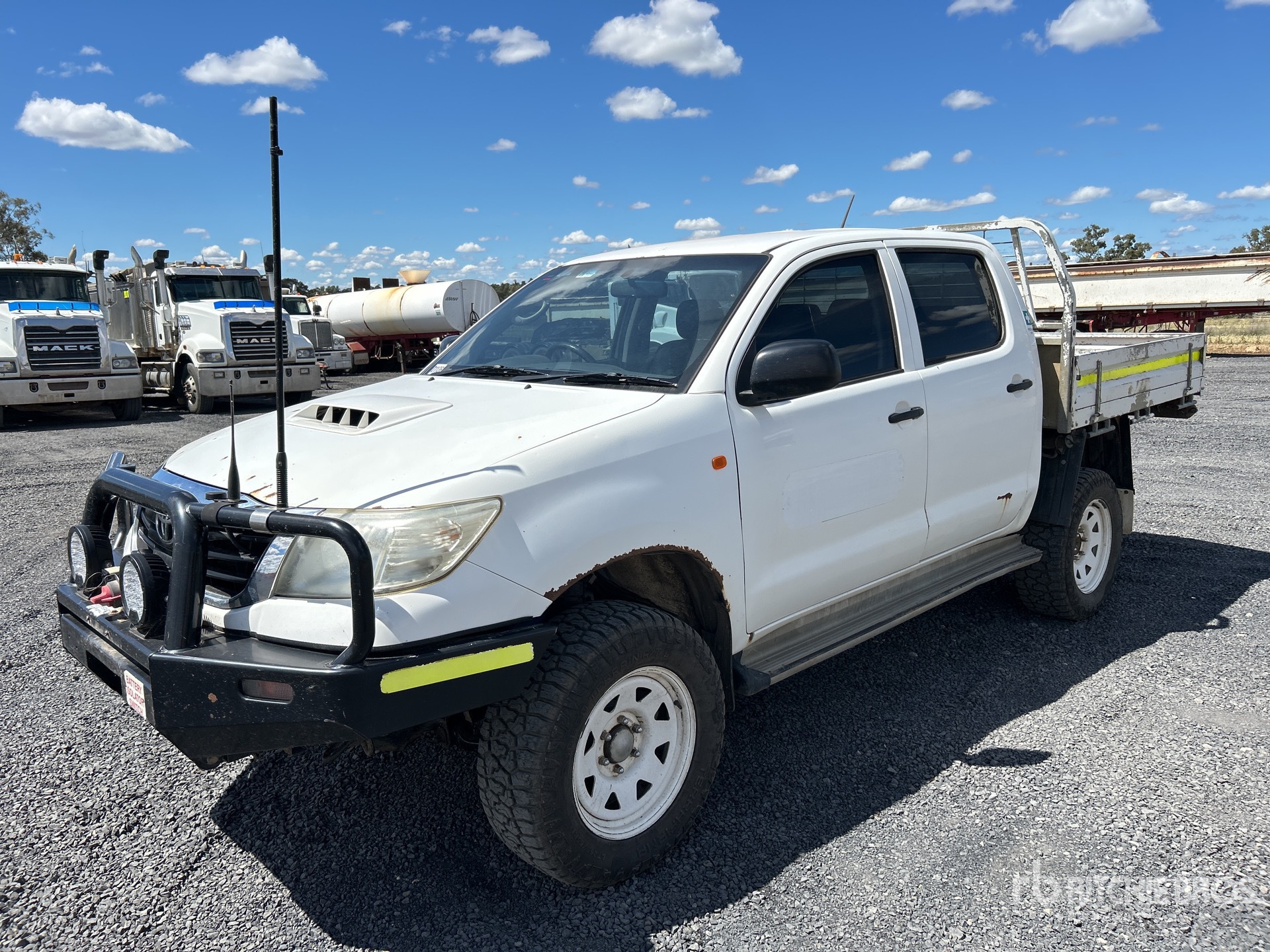 2015 Toyota HILUX