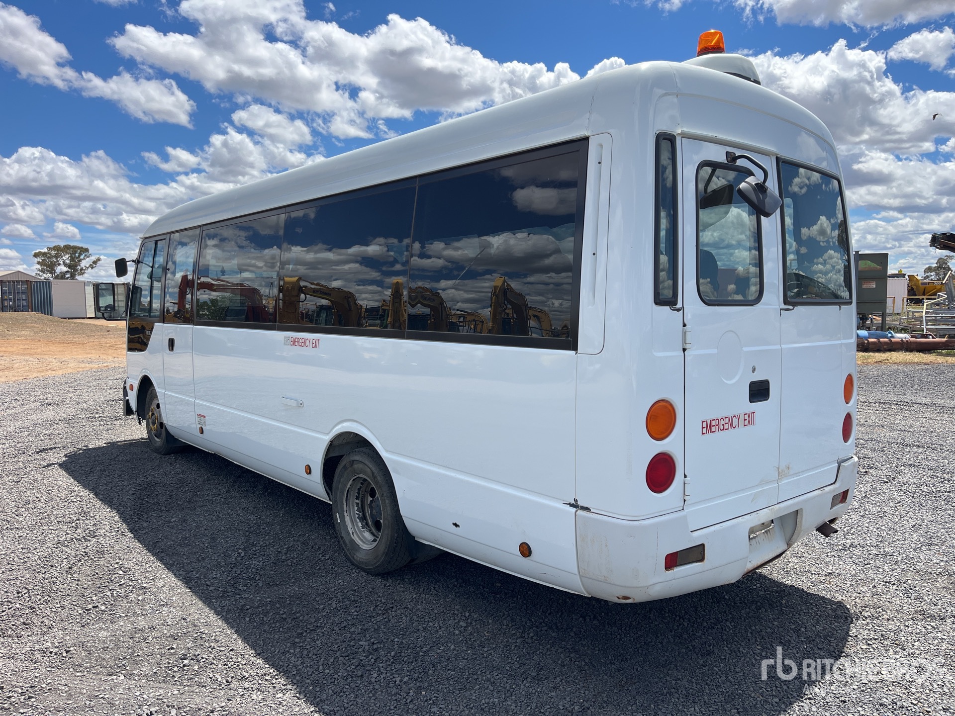 2012 Mitsubishi BE600