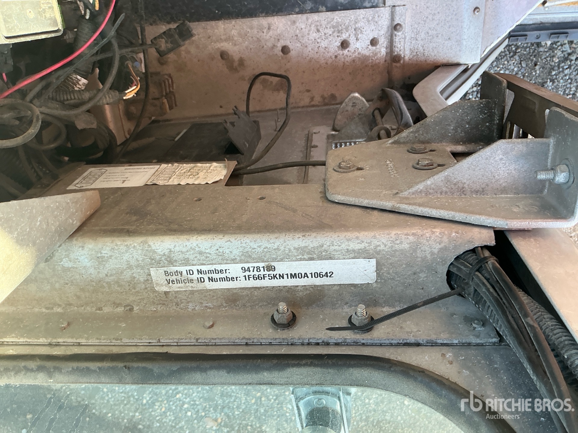 2021 Ford 4X2 (INOPERABLE)
