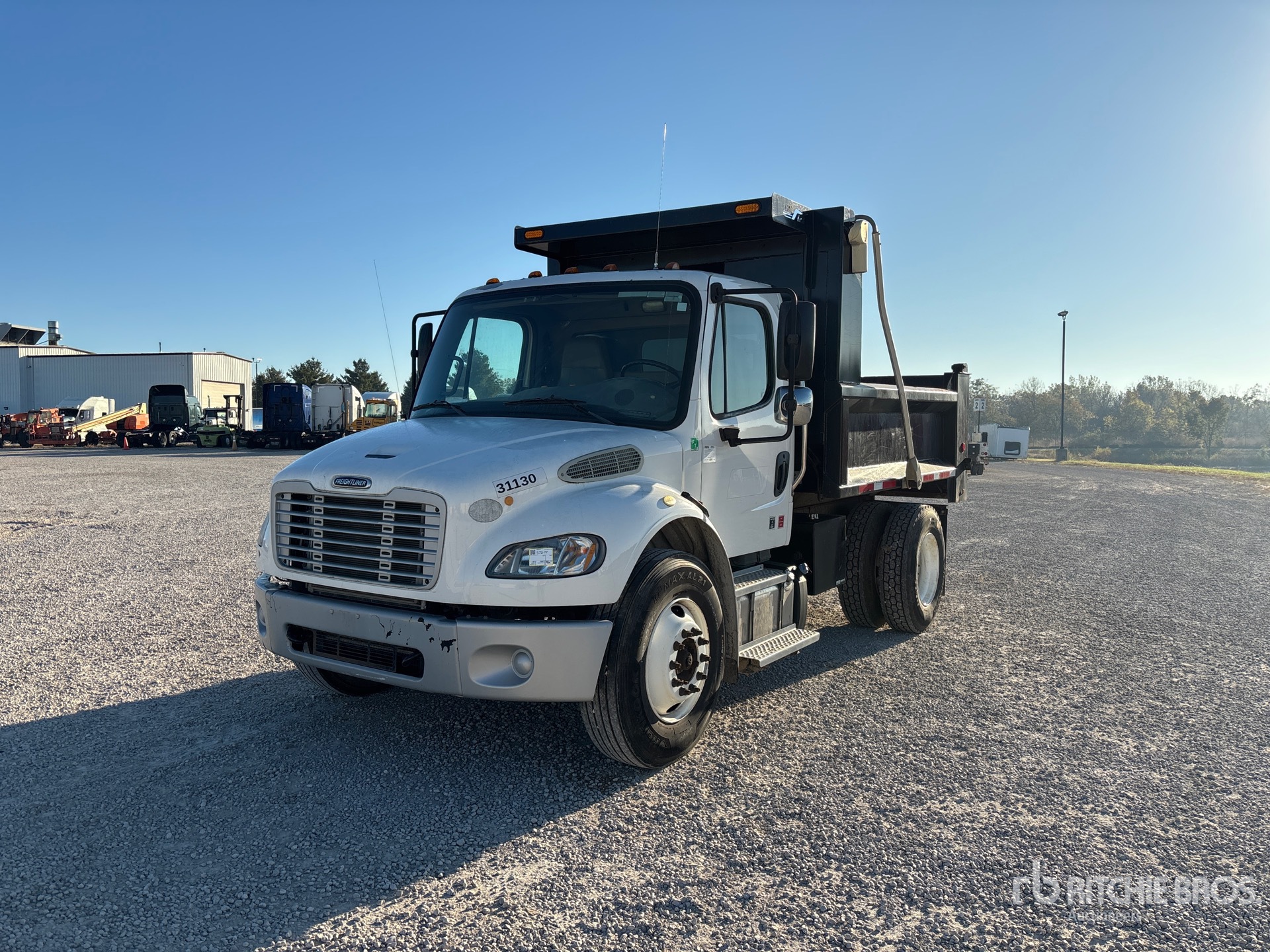 2019 Freightliner M2 106