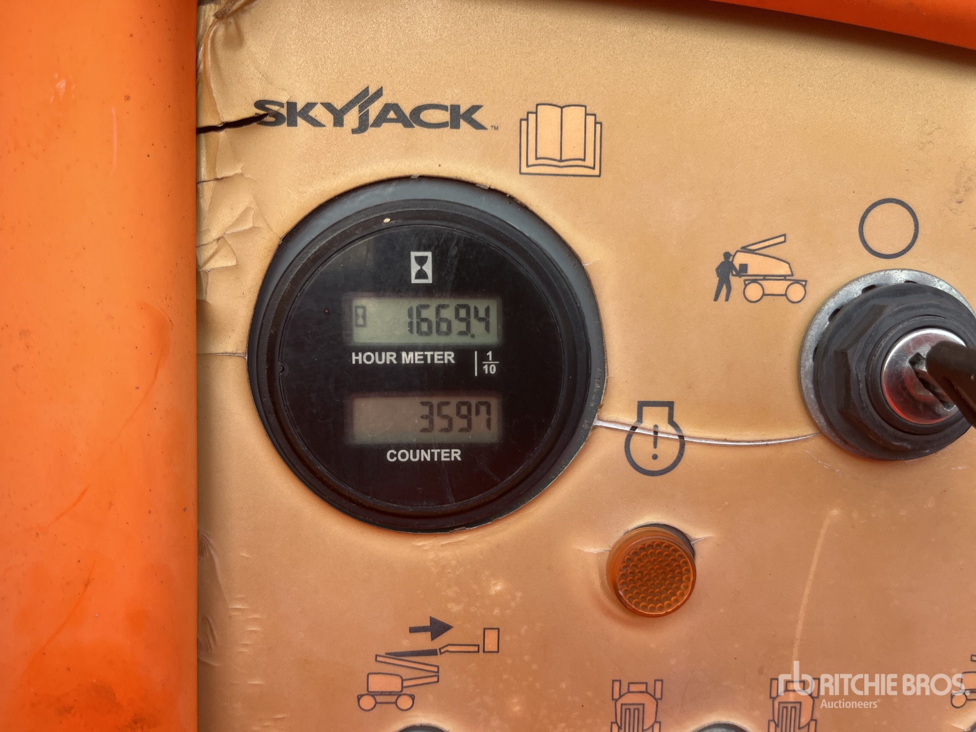 2015 Skyjack SJ46AJ