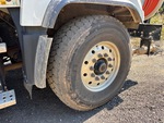 Underbody with Right Steer Tire