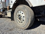 Underbody with Right Steer Tire