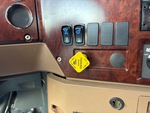 Cab with Control de Frenos