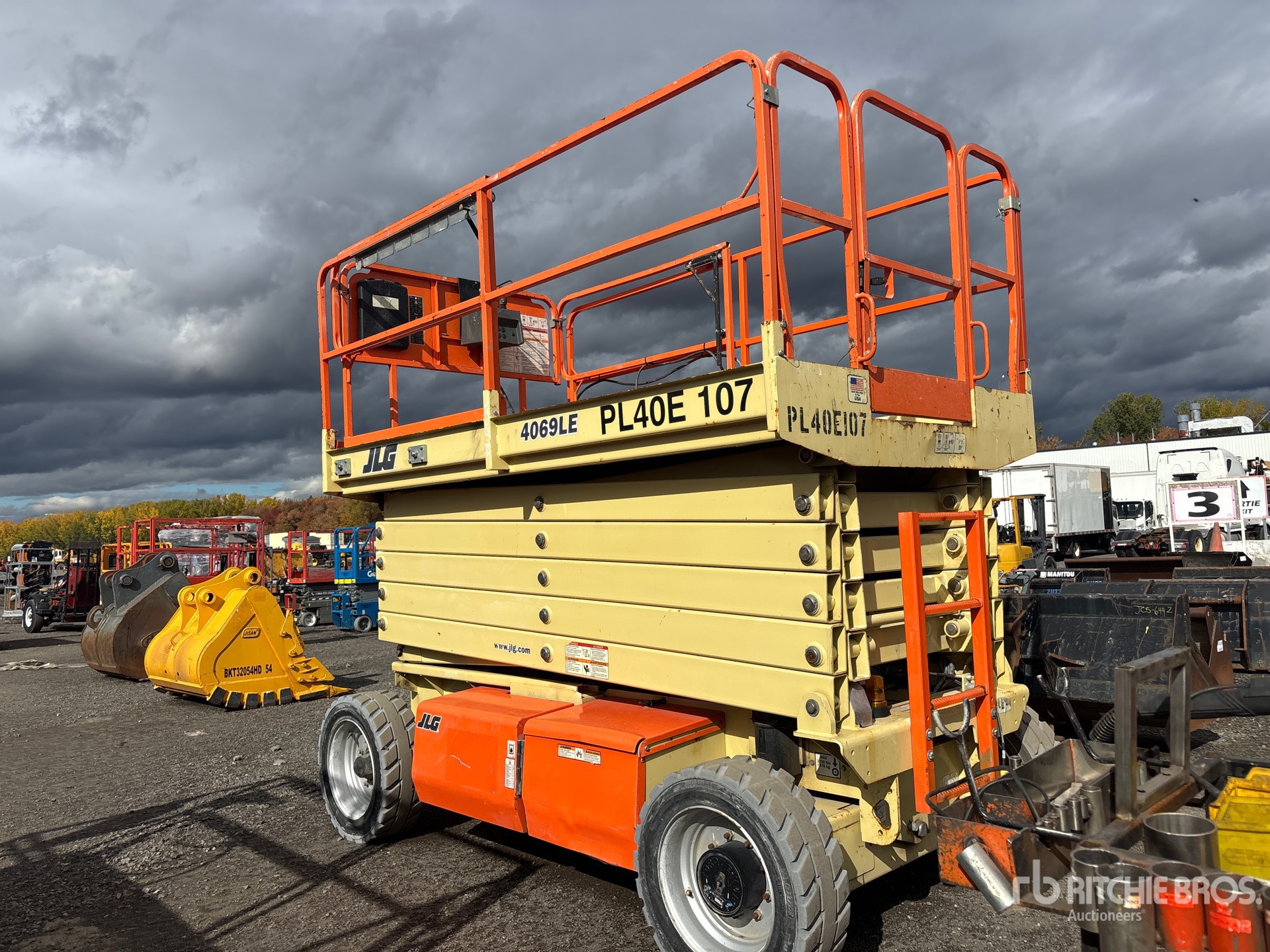 2016 JLG 4069LE