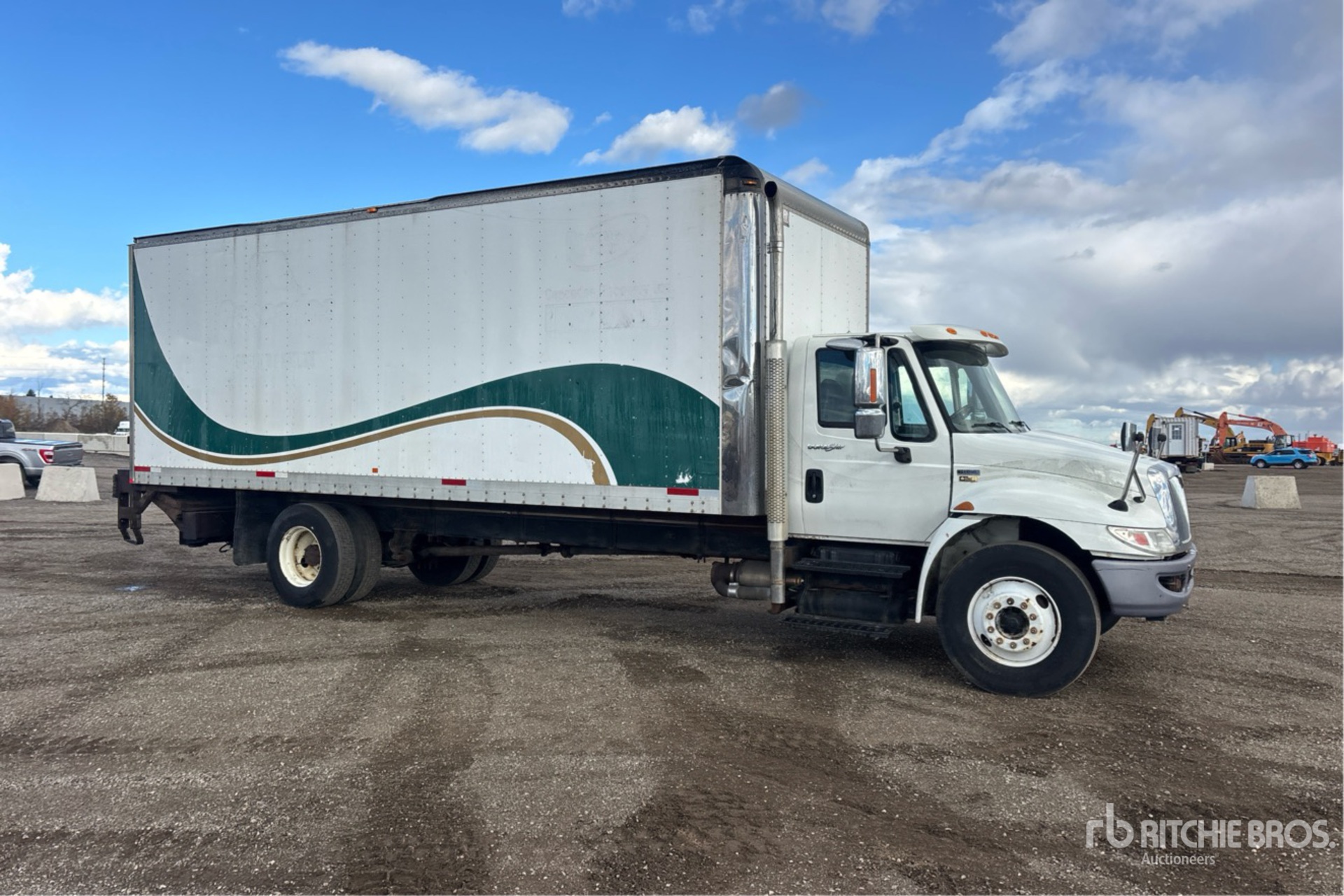 2011 International 4300