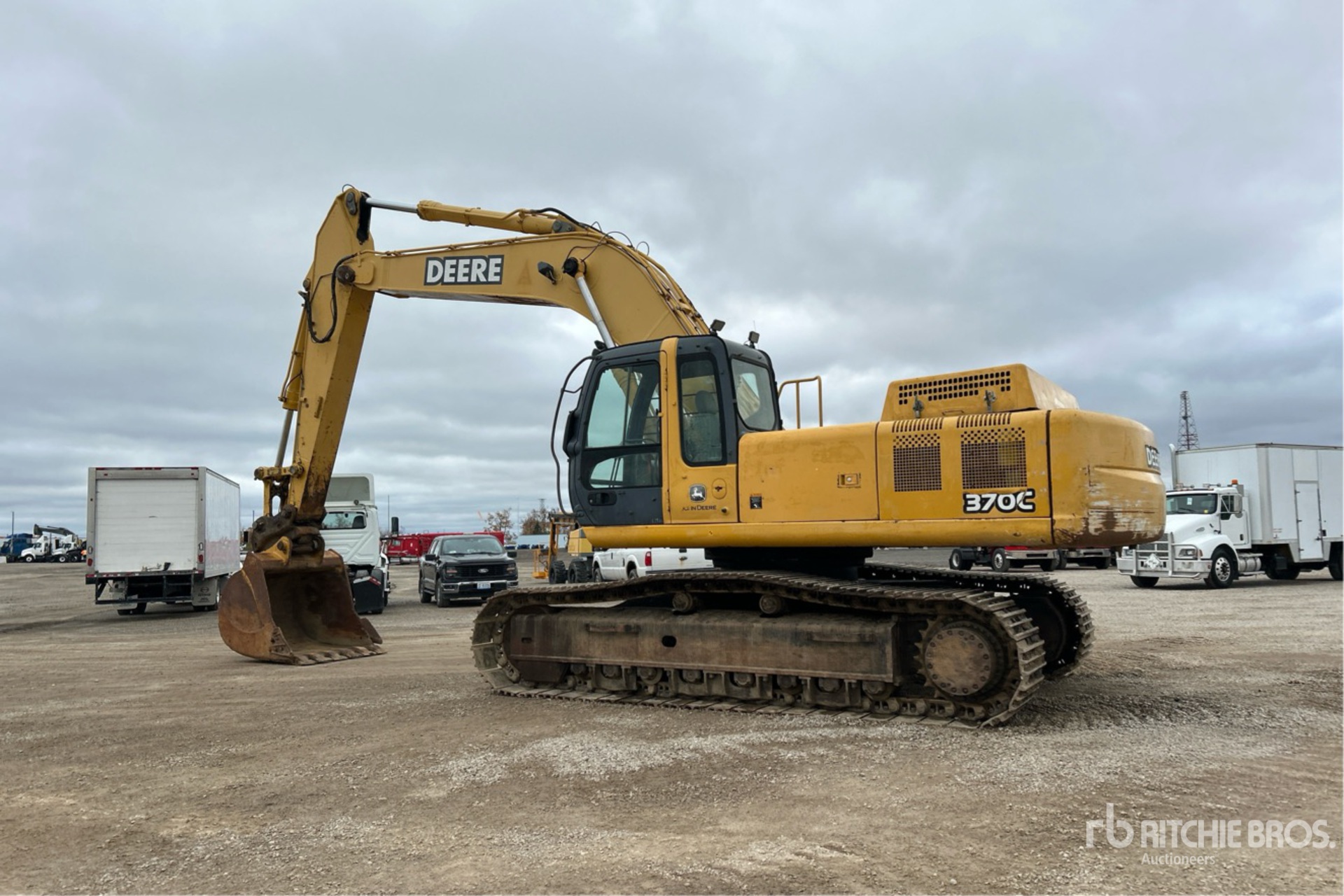 2005 John Deere 370C