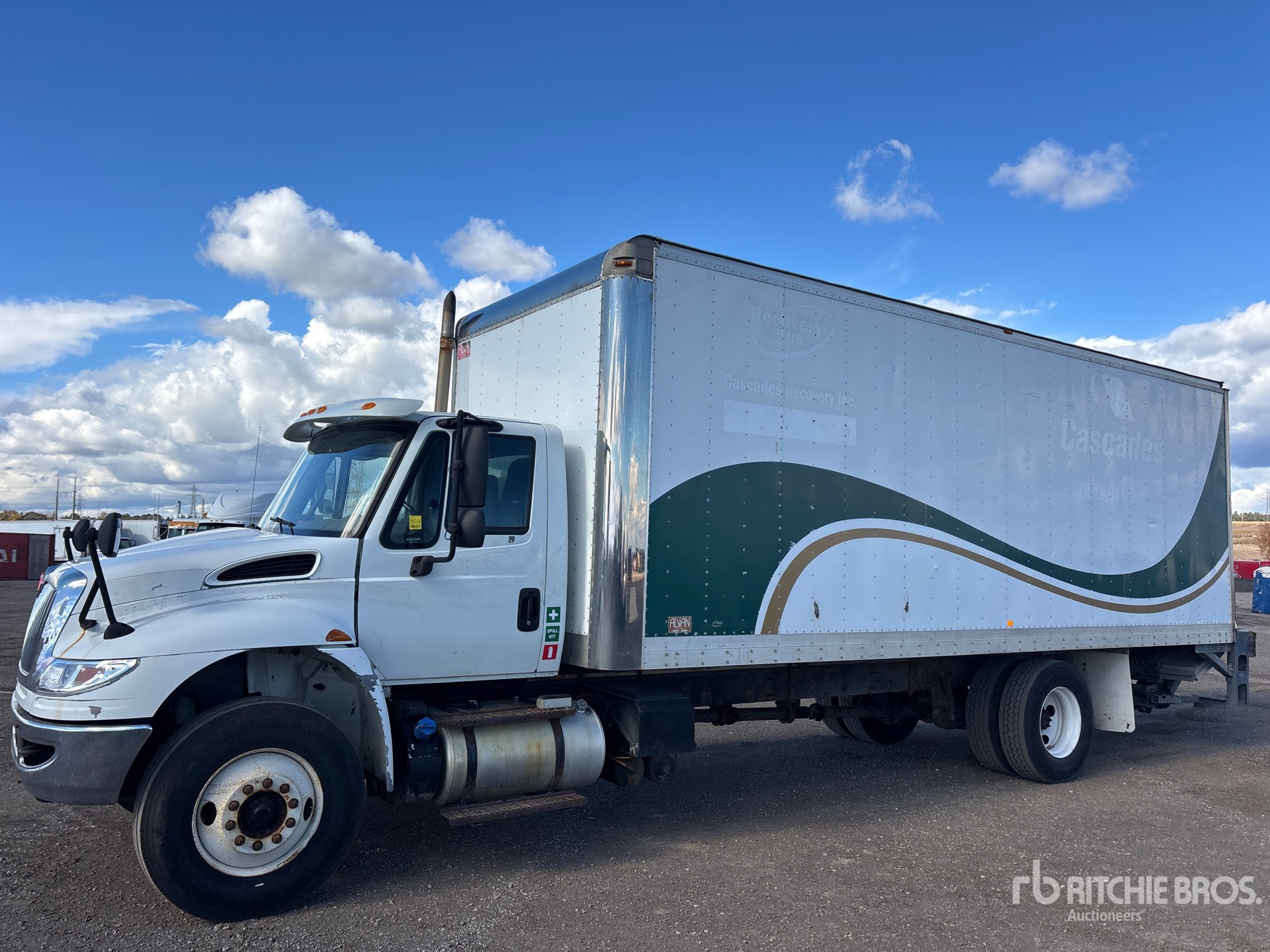 Photo of 2015 International DURASTAR 4300