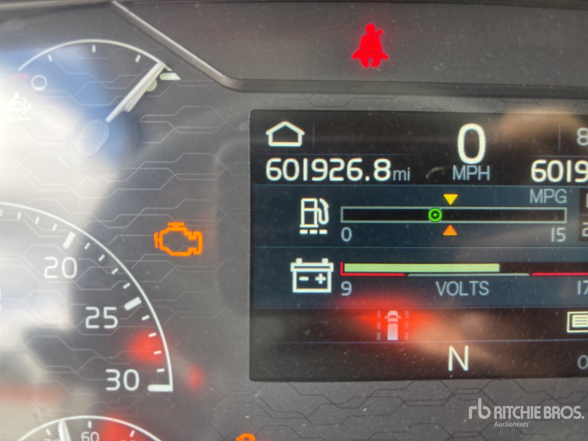 2023 Volvo VNL64T760