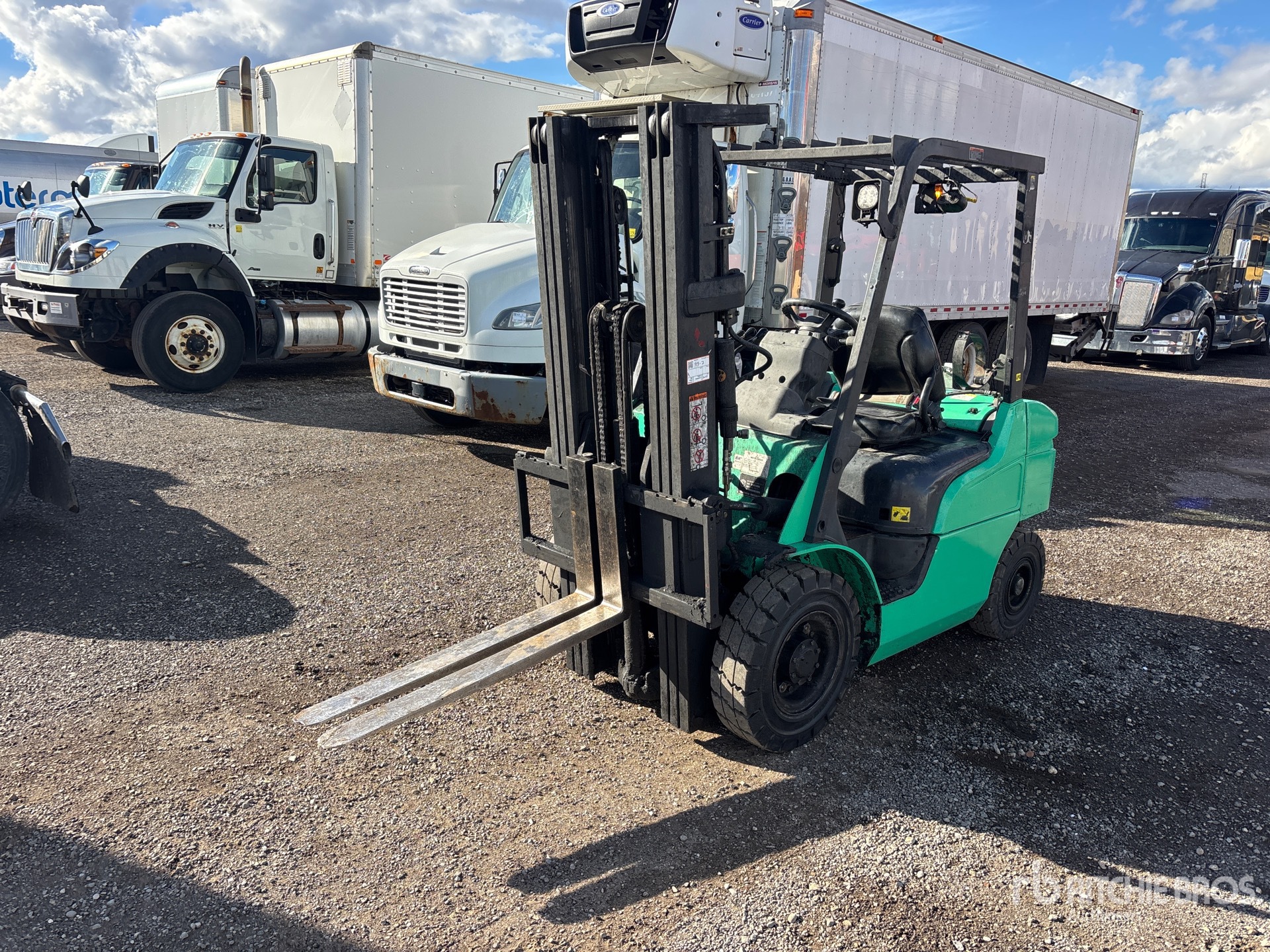 Photo of 2022 Mitsubishi FG25N