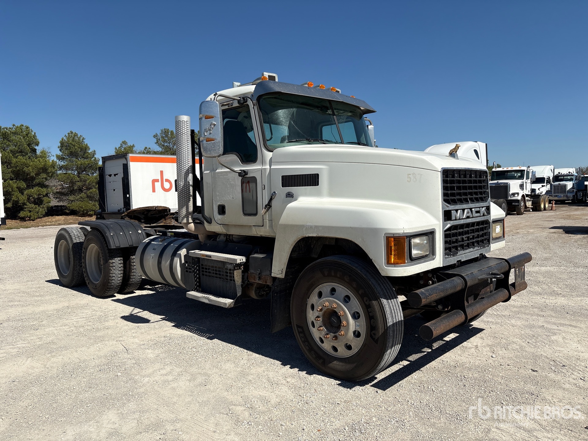 2021 Mack P164T